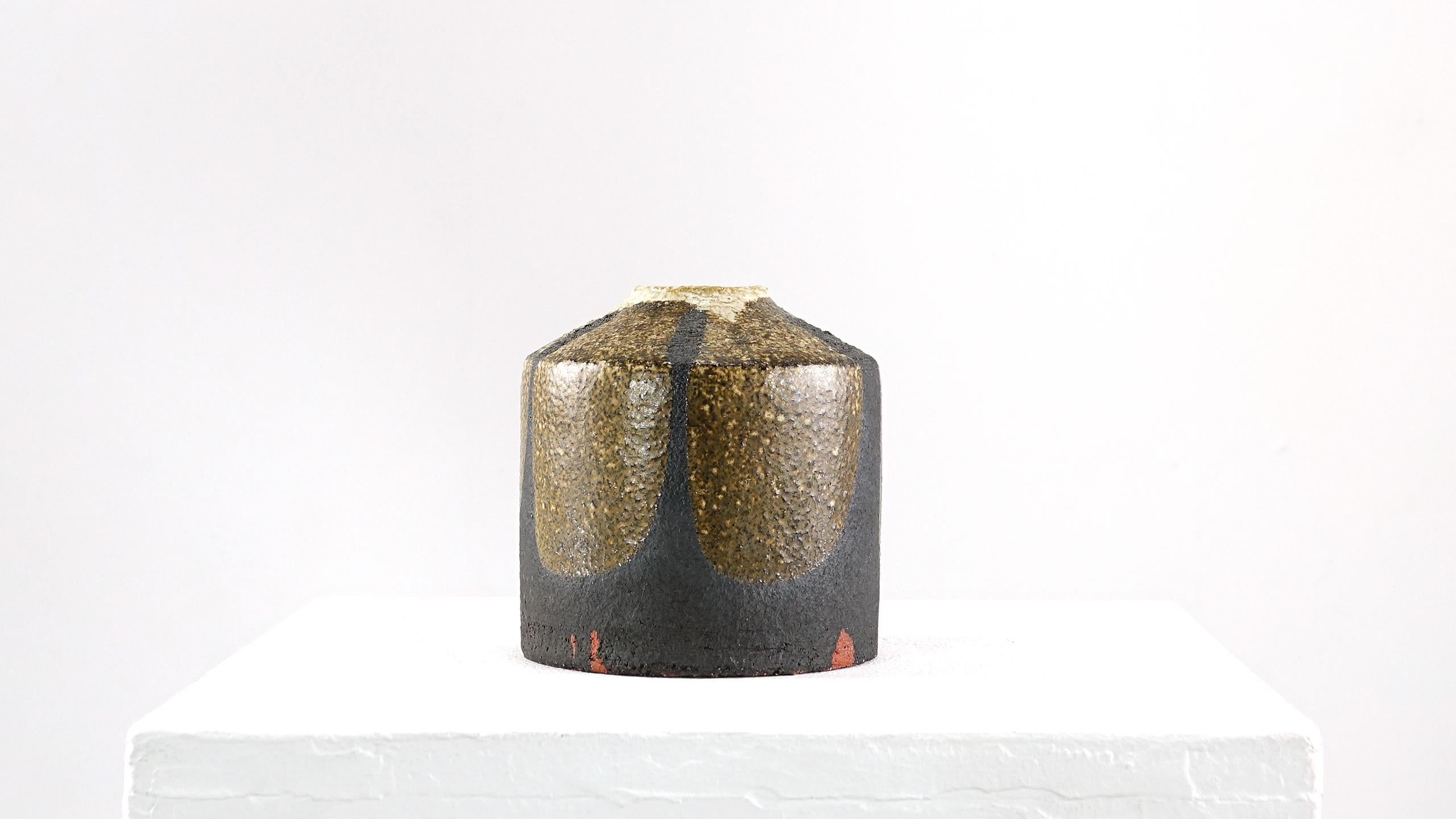 German Gerhard Liebenthron Studio Ceramic Vase in Excellent Condition