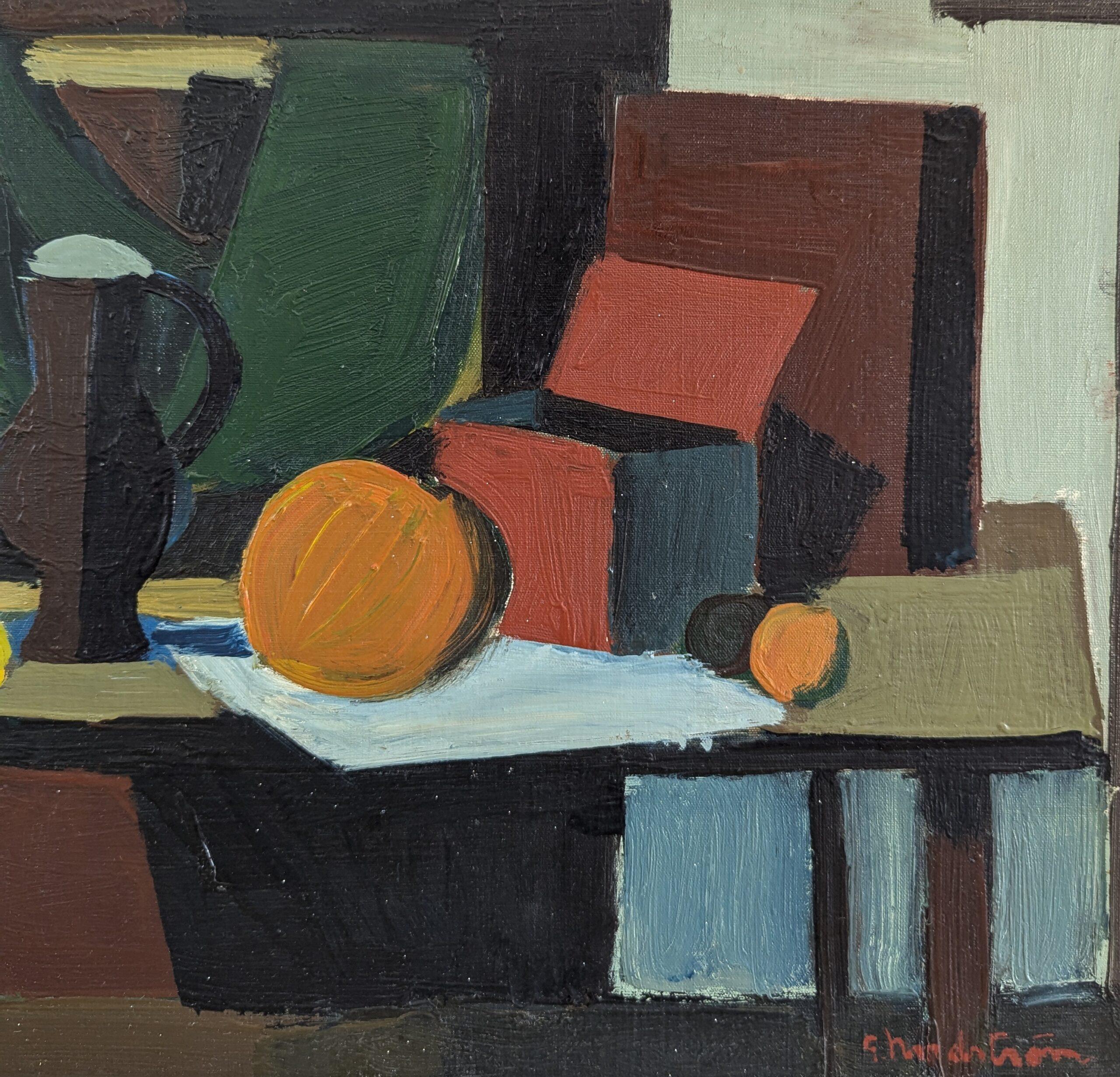 Nature morte suédoise à l'huile de style moderniste du milieu du siècle - Pichet et oranges - Gris Still-Life Painting par Gerhard Nordstrom