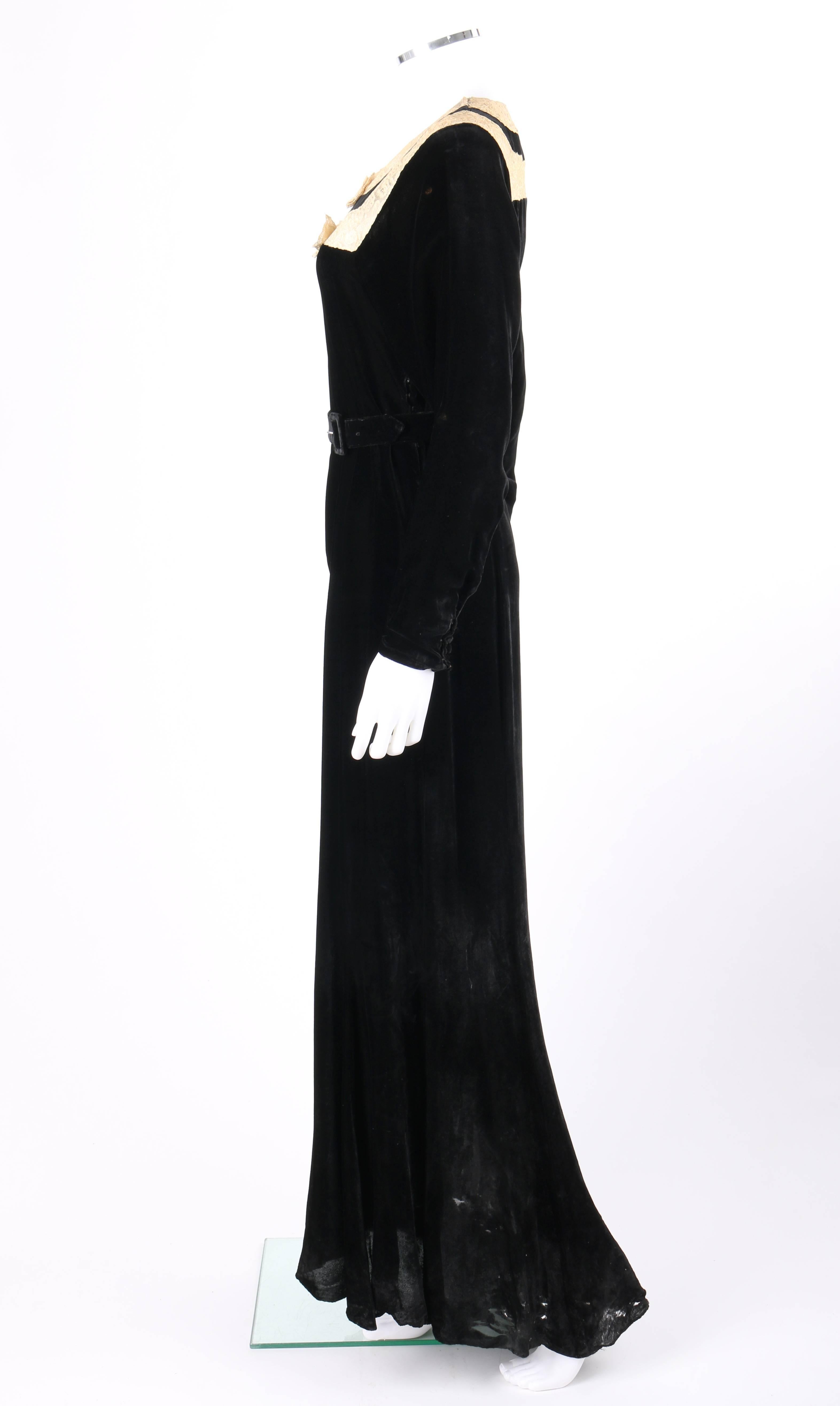 GERMAINE MONTEIL c.1930s Black Silk Velvet Belted Floral Lace Evening Dress Gown In Good Condition For Sale In Thiensville, WI