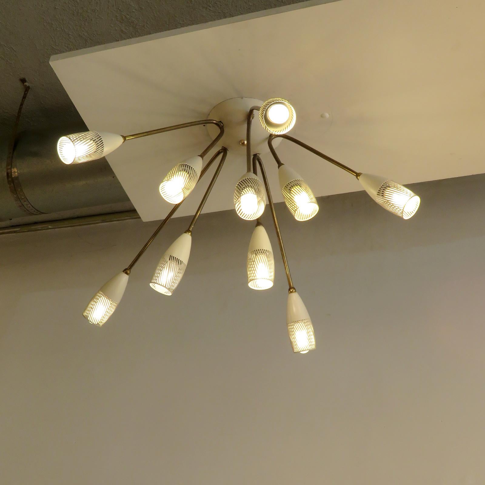 Laiton Lampe allemande à 10 bras, 1950 en vente