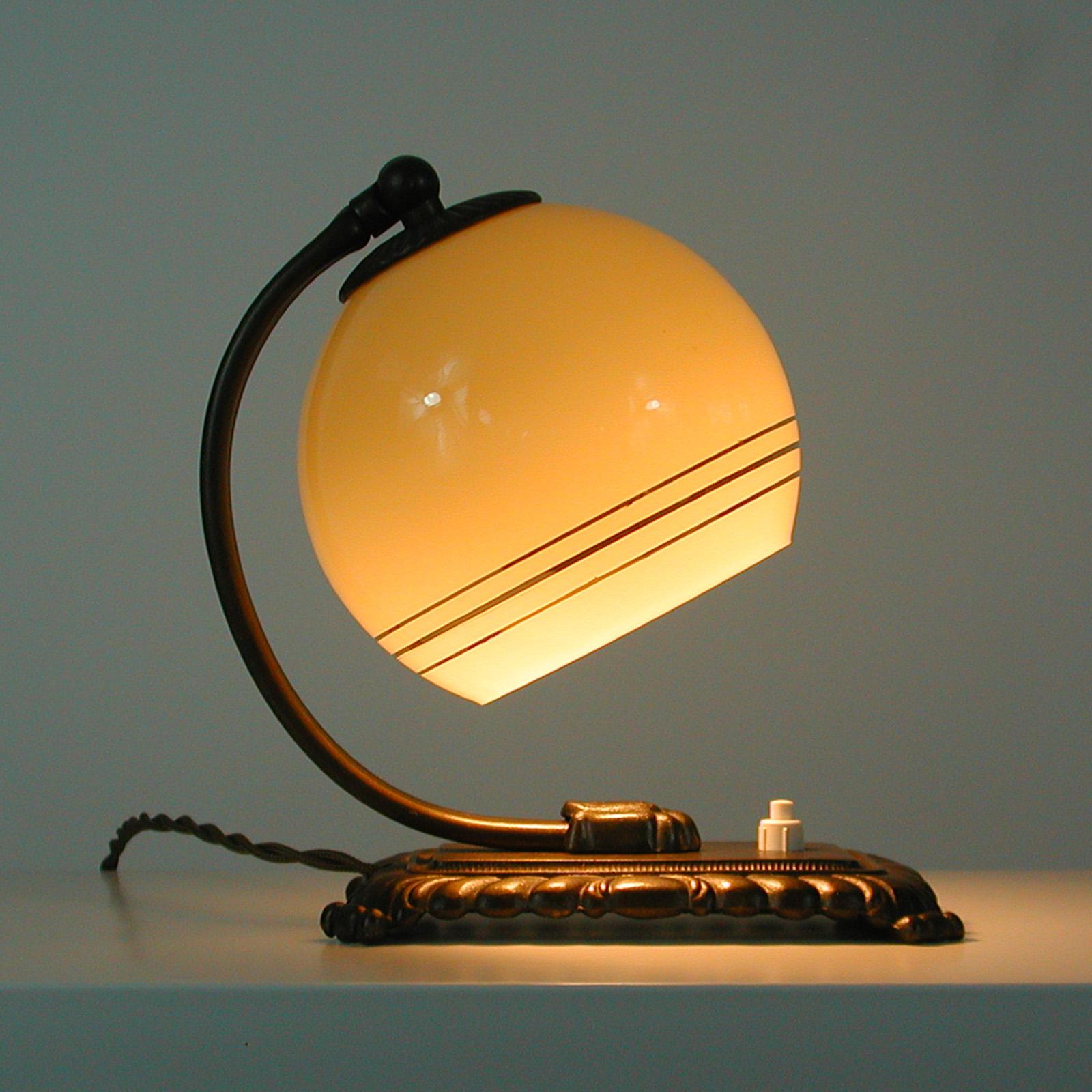 German 1920s Art Deco Bronze and Opaline Table Lamp 10