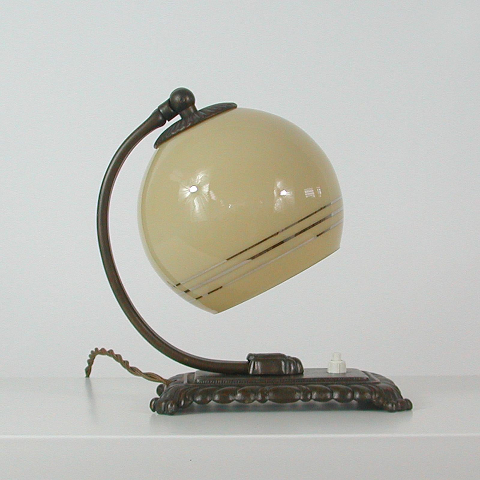 German 1920s Art Deco Bronze and Opaline Table Lamp 2