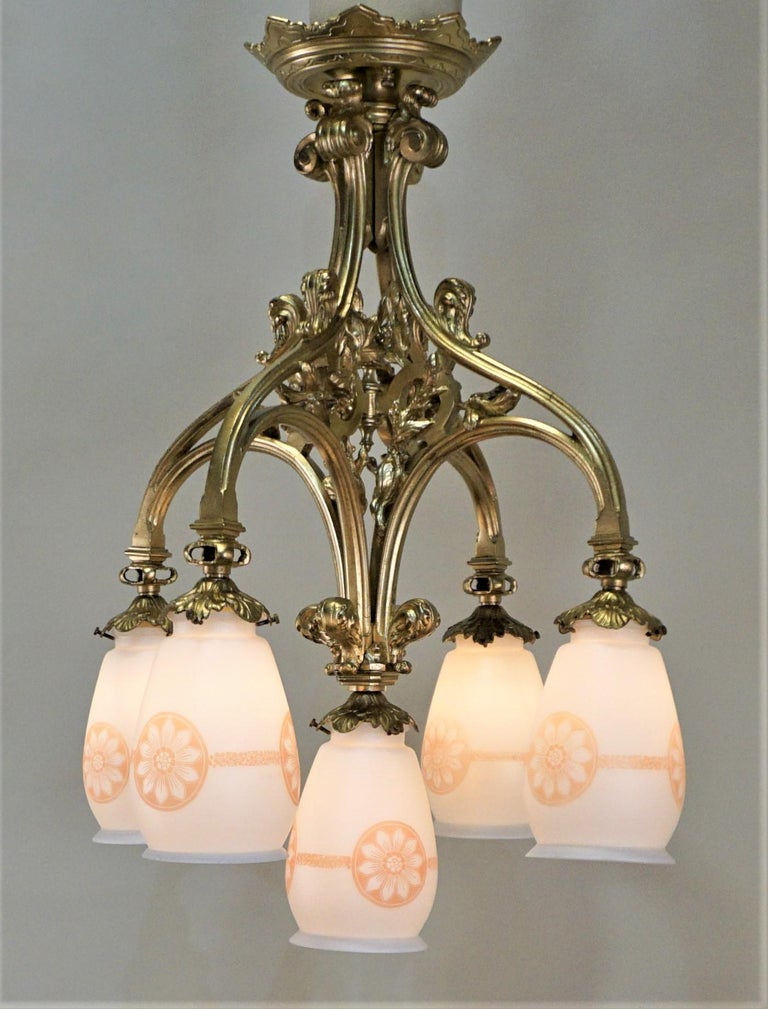 German 1920s Bronze and Etched Glass Chandelier For Sale 2