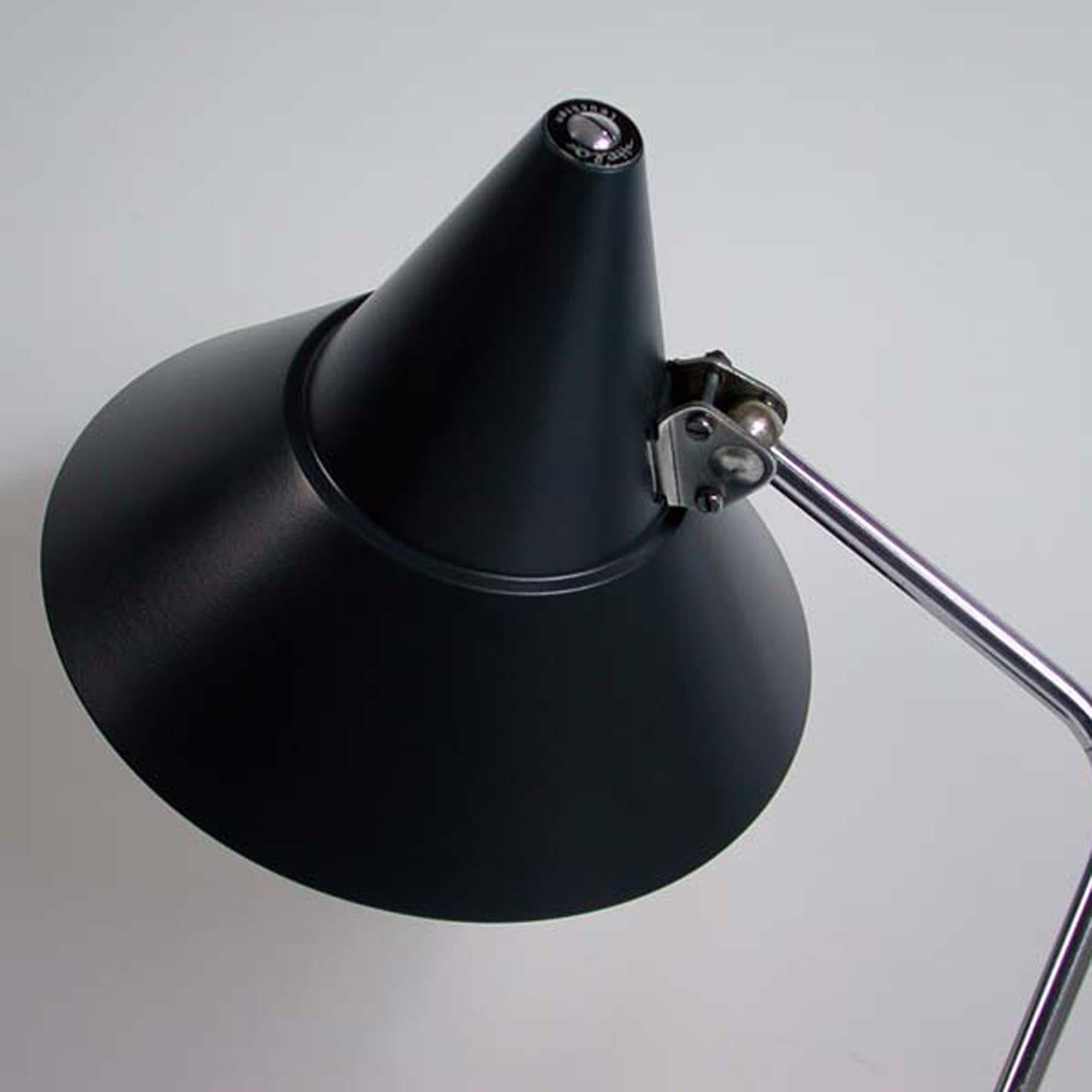 German 1950s Industrial Desk Lamp by HELO Leuchten 6