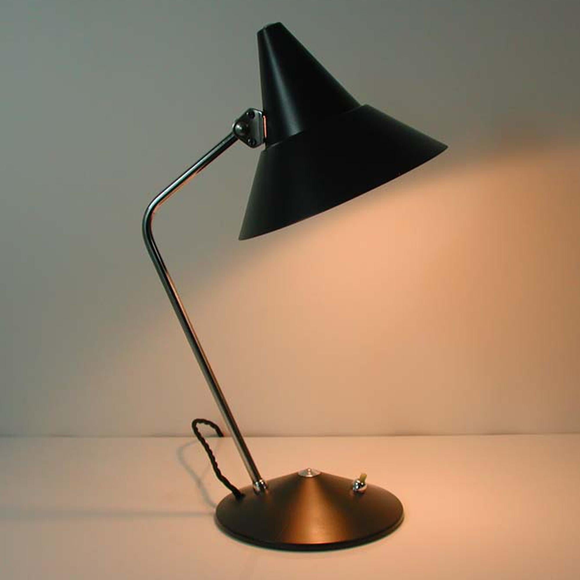 Mid-20th Century German 1950s Industrial Desk Lamp by HELO Leuchten