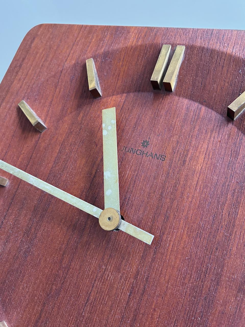 Reloj de pared alemán Junghans de los años 60 con péndulo + pesas + gong en venta 4
