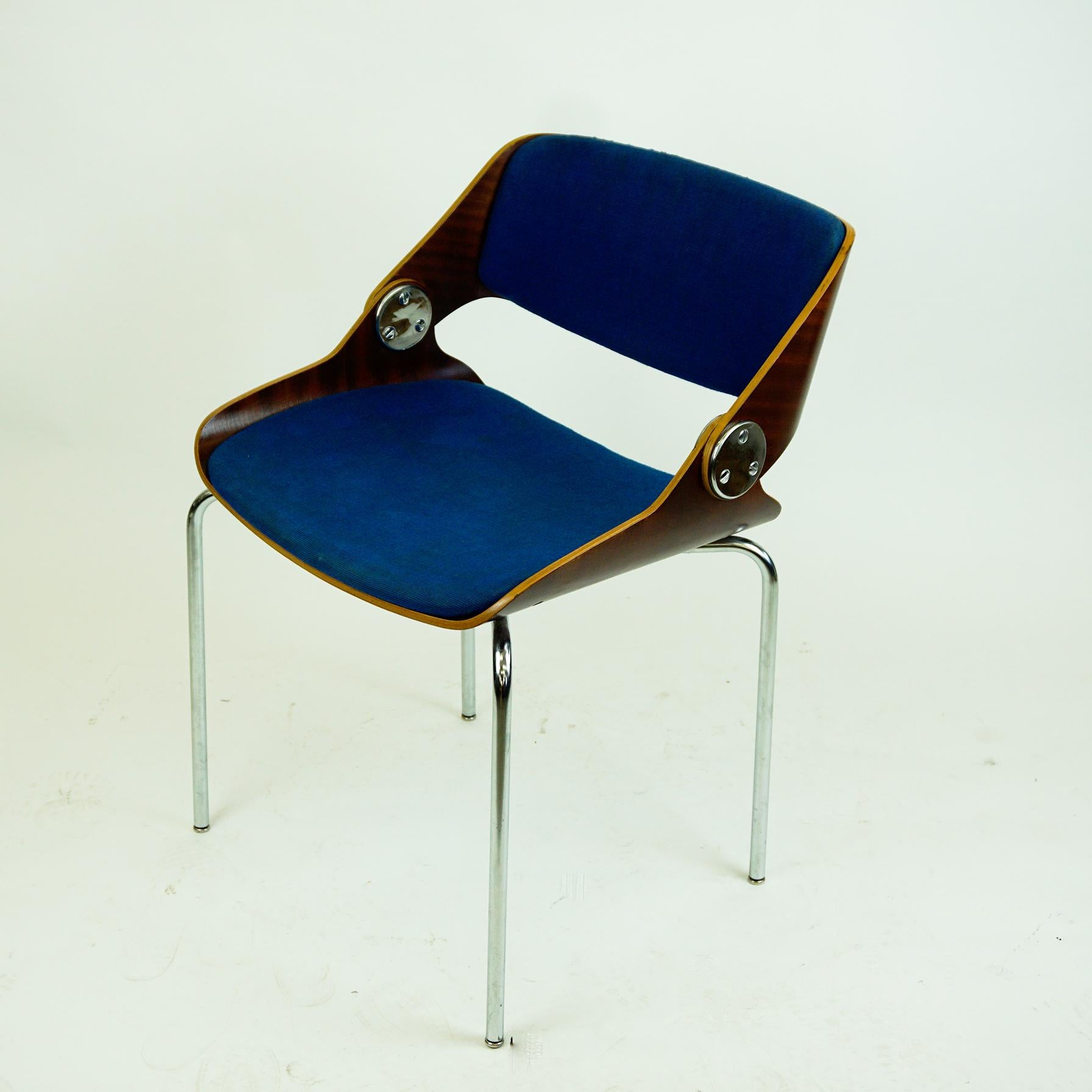 Mid-20th Century German 1960s Plywood and blue Fabric Chair by Eugen Schmidt for Soloform