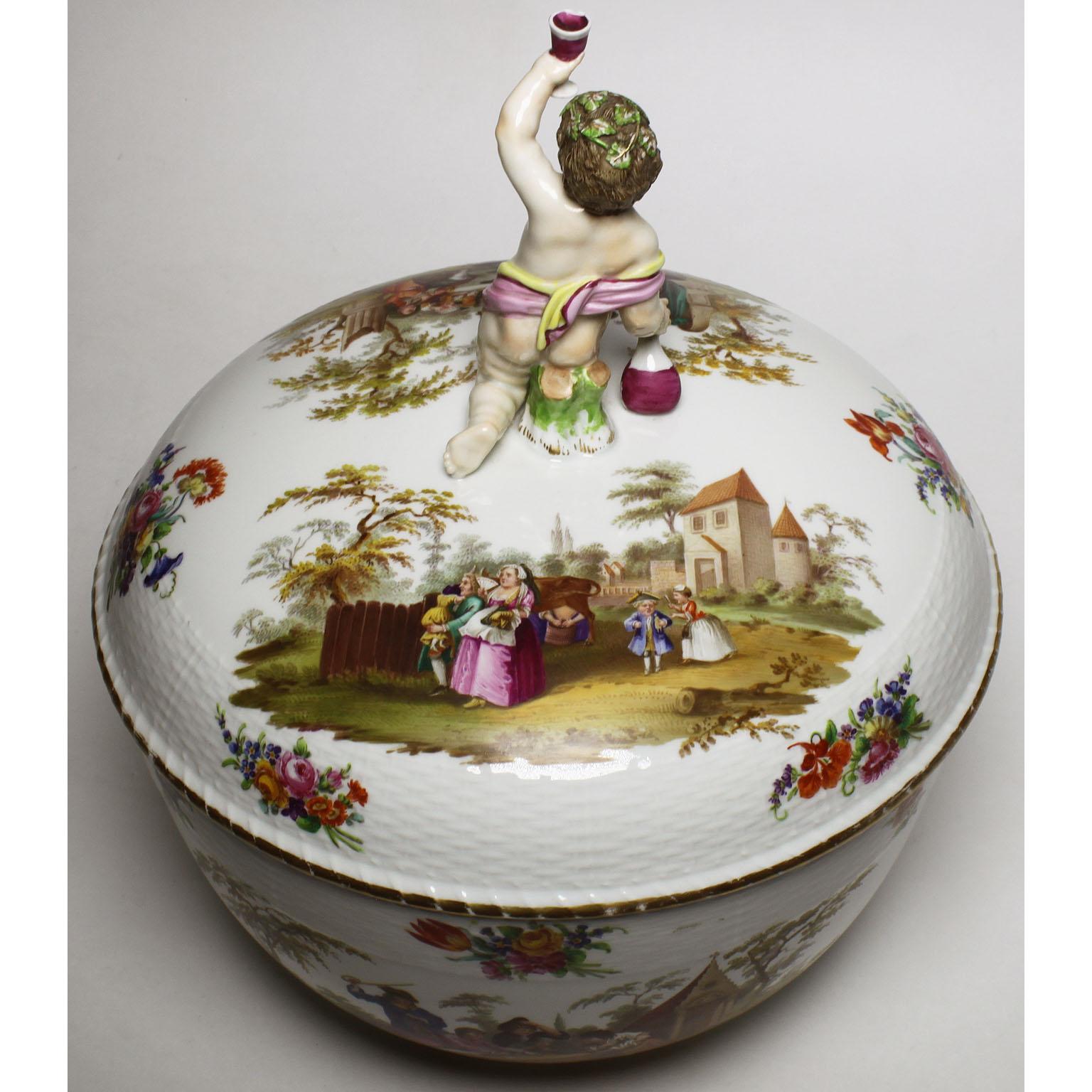 German 19th Century Berlin Porcelain Kpm Covered Bacchus Tureen Centerpiece  For Sale 4