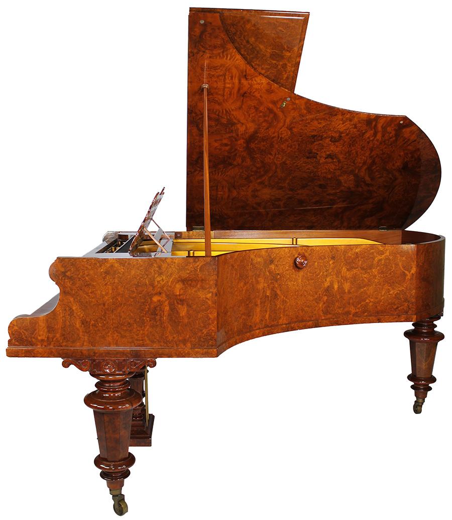 Deutsches Bechstein-Konzert-Grand Piano aus Wurzelnussholz im Louis-XVI.-Stil des 19. Jahrhunderts (Furnier) im Angebot