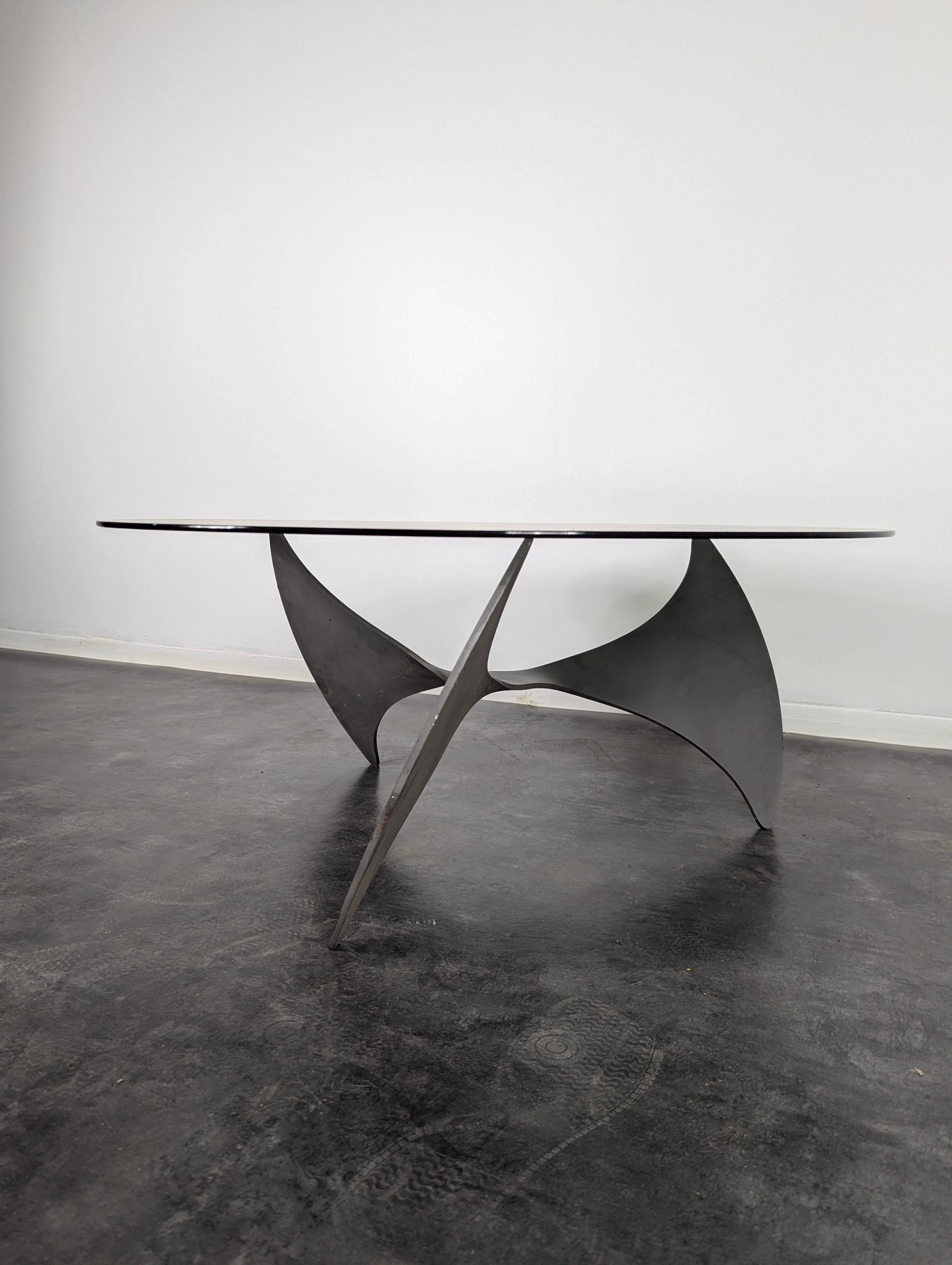 Deutscher Couchtisch aus Stahl und Glas des 20. Jahrhunderts von Knut Hesterberg, Space-Age im Zustand „Gut“ im Angebot in CANTELEU, FR