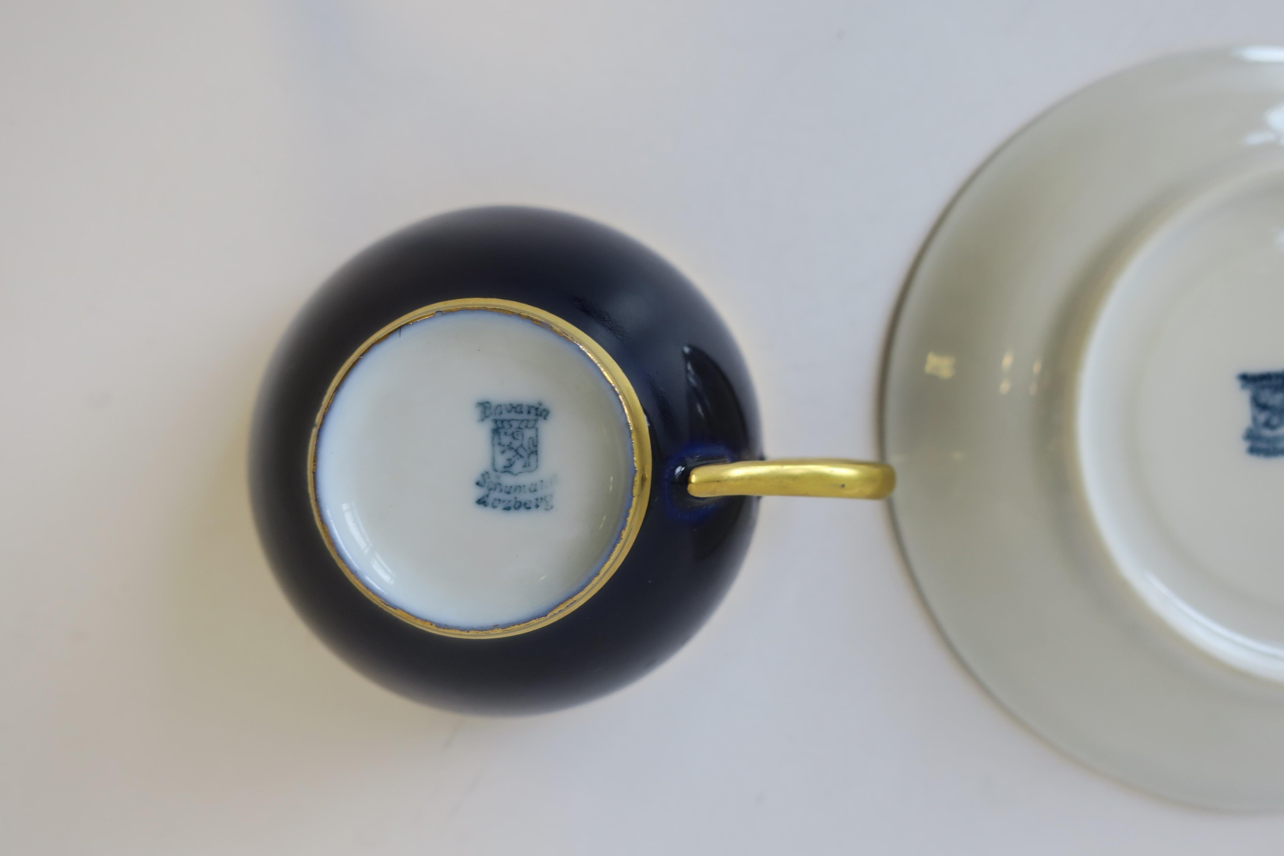 German 22-Karat Gold & Dark Blue Porcelain Espresso Coffee or Tea Demitasse Cup 3