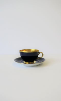 German 22-Karat Gold & Dark Blue Porcelain Espresso Coffee or Tea Demitasse Cup