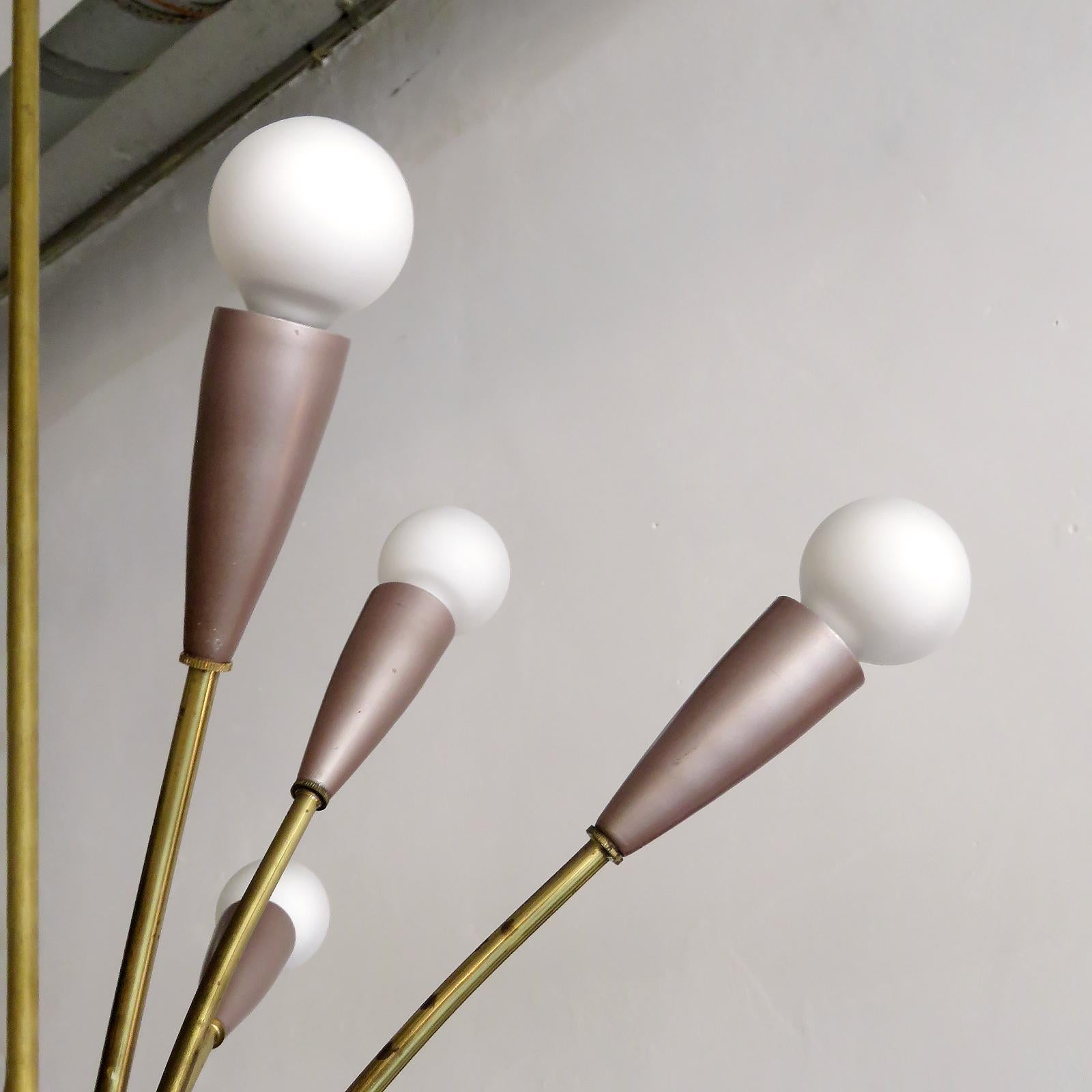 Lámpara colgante alemana de 8 brazos, 1950 Esmaltado en venta