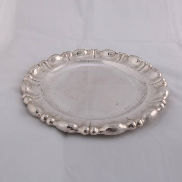 German .840 Silver Hand-Hammered Repousse Platter, Augsburg, 19th Century For Sale 3