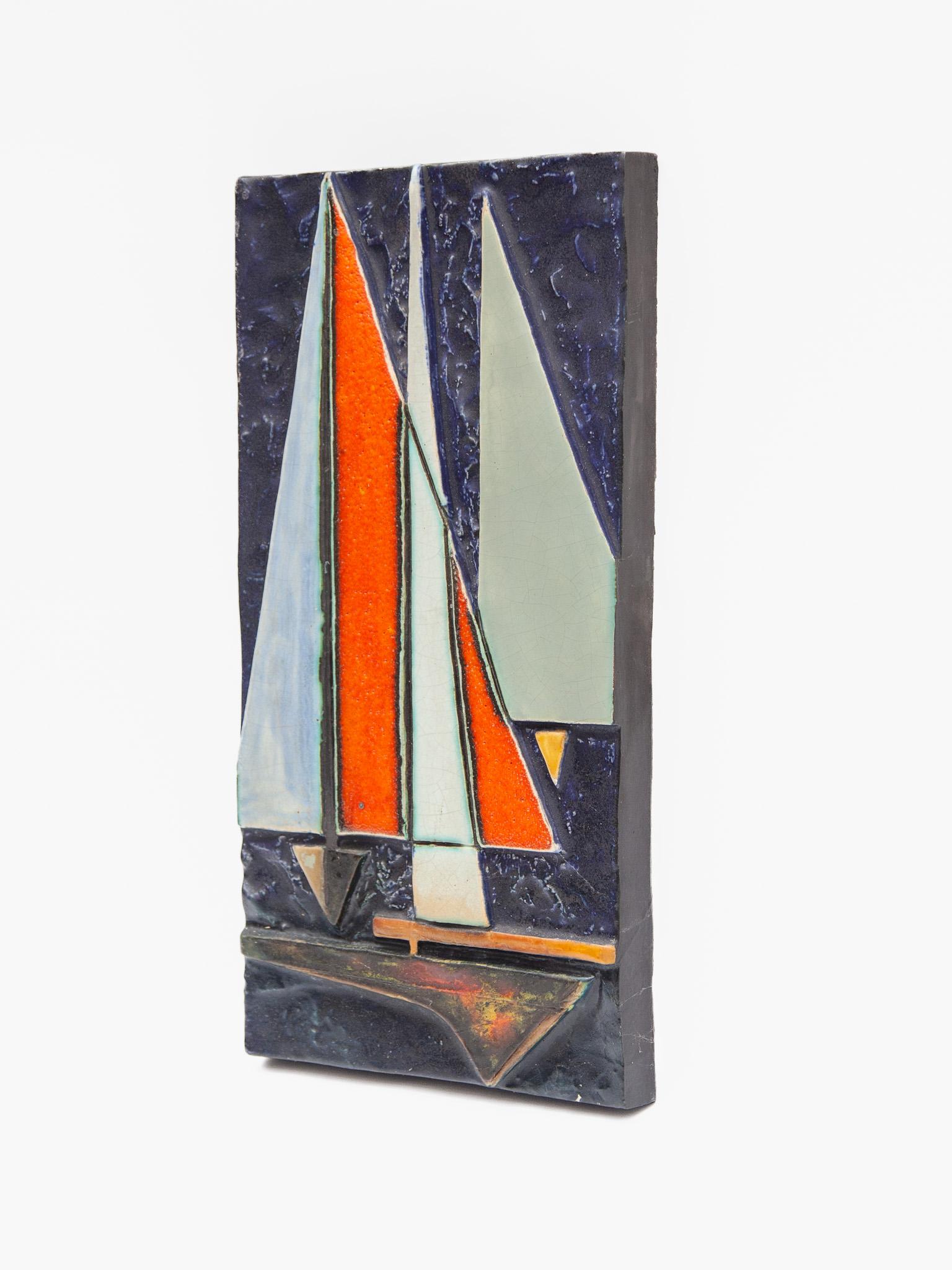 German Abstract Sailing Boat Wall Mounted Tile by Helmut Schäffenacker, 1960s In Good Condition For Sale In Antwerp, BE