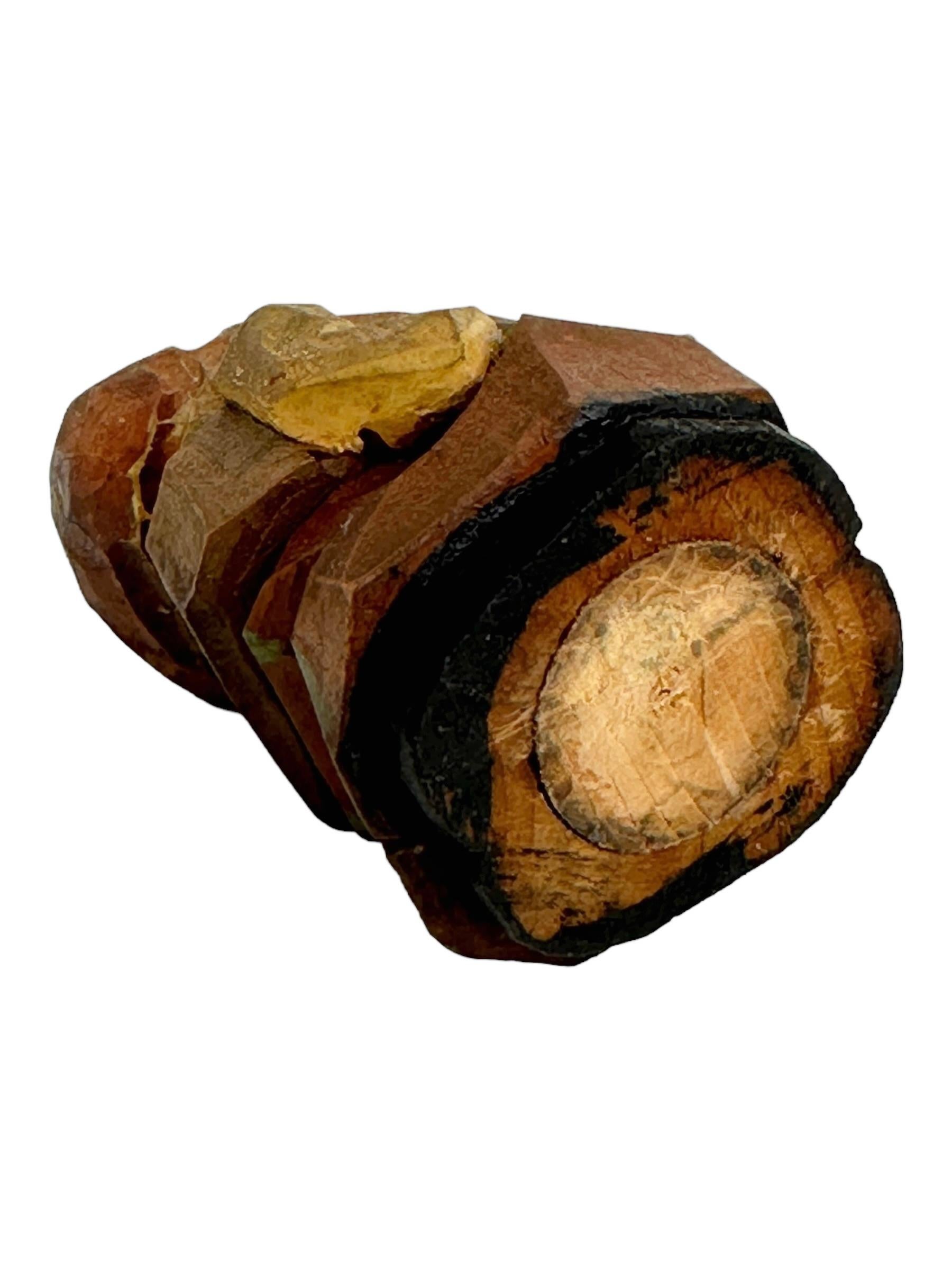 Début du 20ème siècle Porte-dents de guerre allemand ANRI en bois sculpté, vintage des années 1920 en vente