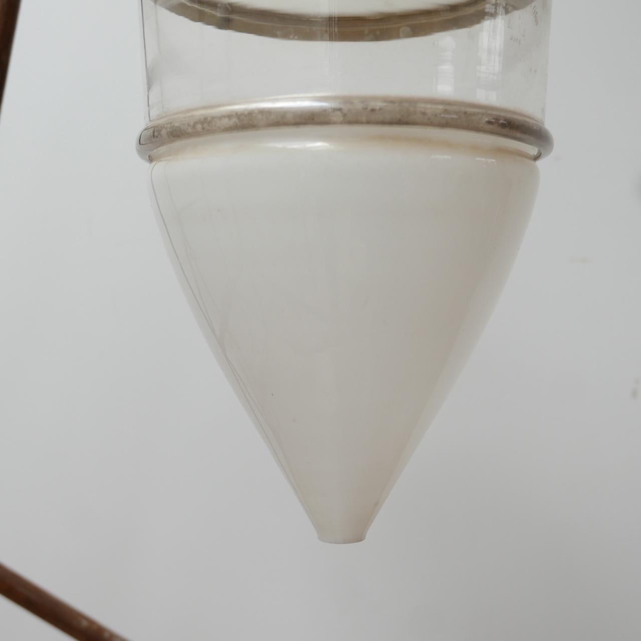 Allemand Grande lampe à suspension allemande ancienne en trois parties en vente
