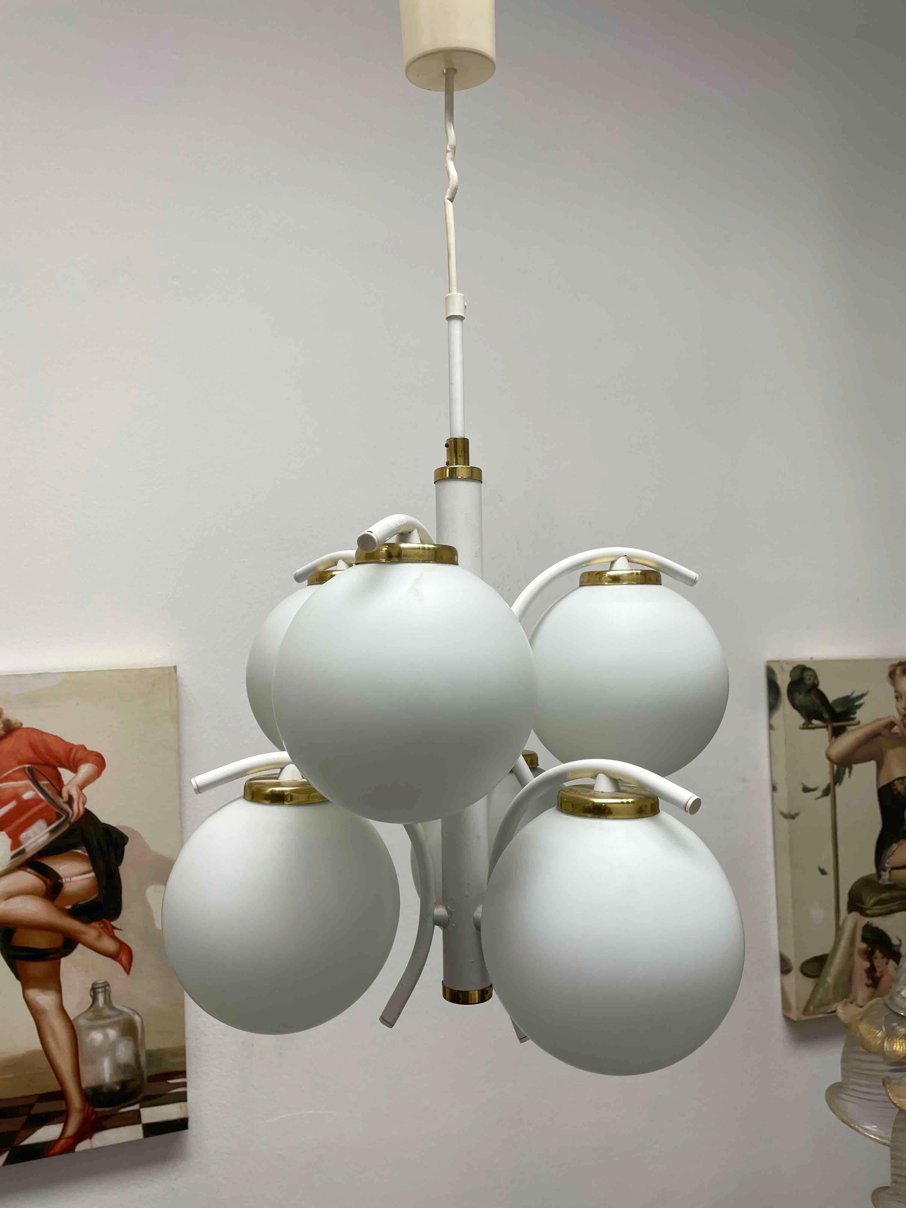 Lacquered German Art Deco Bauhaus Style Opaline Glass Ball Sputnik Chandelier For Sale