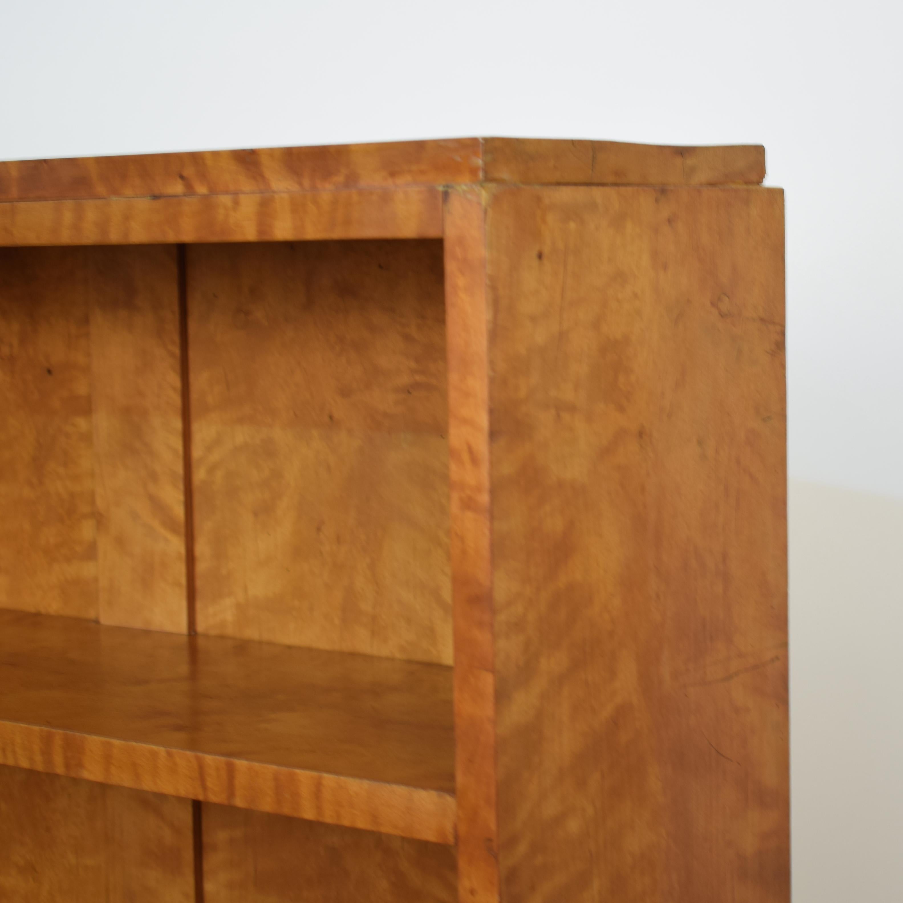 German Art Deco Bookcase or Chest of Drawers in Light Brown Birch, circa 1930 9