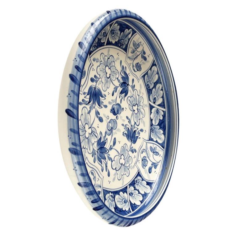 German Art Deco Bowl or Wall Plate with Brabant Decor from Villeroy & Boch, 1930s, in Very Good conditions. Designed 1920 to 1949 This piece has an attribution mark.

Additional information:
Materials: Ceramic
Color: Blue
Country of Origin: