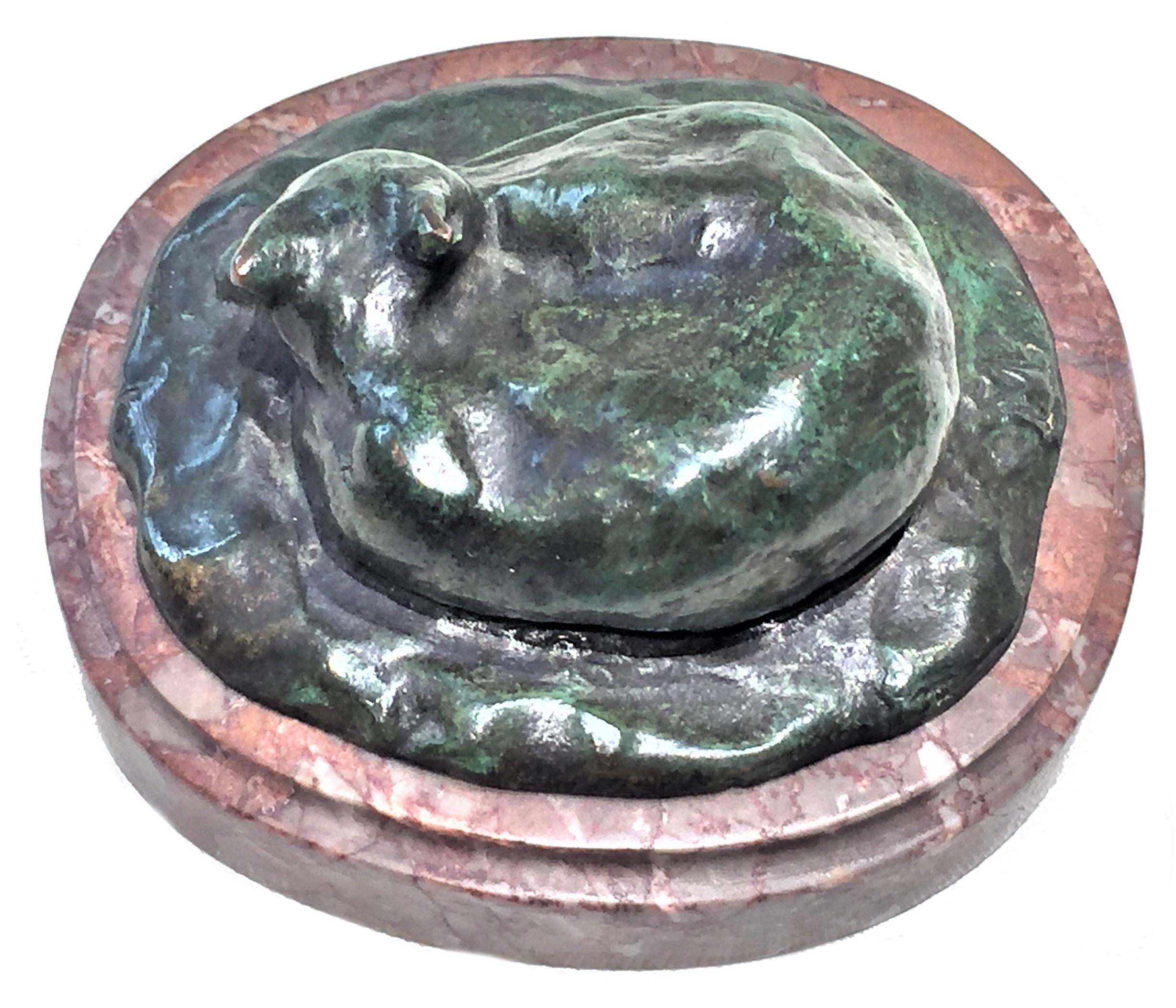 German Art Deco Bronze Sculptural Paperweight, a Sleeping Cat, circa 1920s In Good Condition In New York, NY