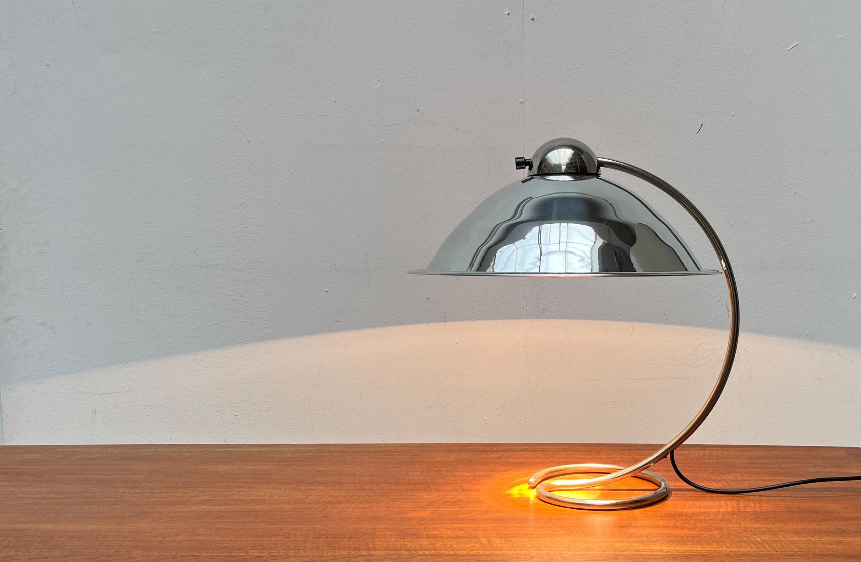Lampe de table Diffuna Art déco allemande de Karl Trabert pour Schaco Schanzenbach Co. en vente 1