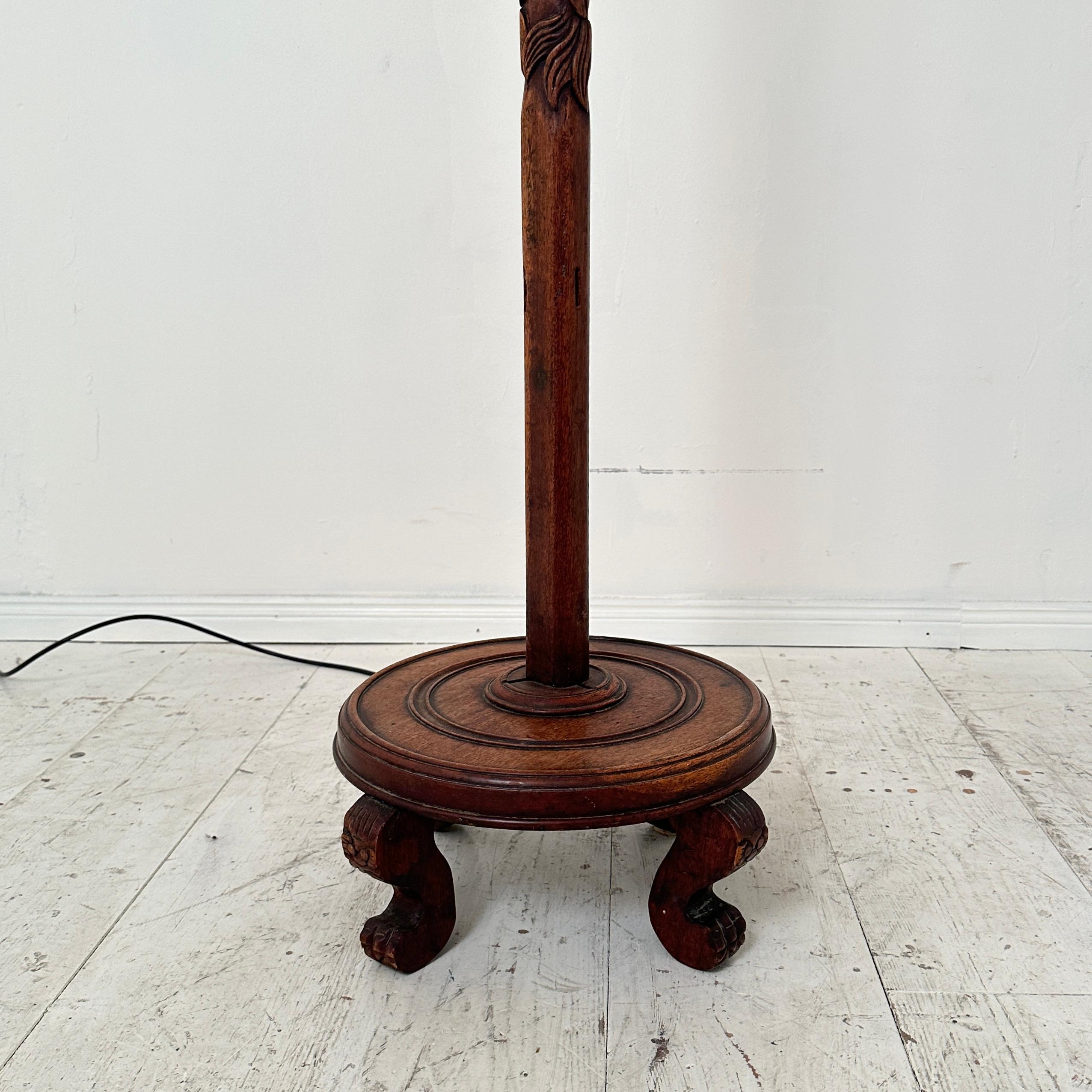 Early 20th Century German Art Deco Floor Lamp in the Shape of a Dragon, carved with lampshade, 1920 For Sale