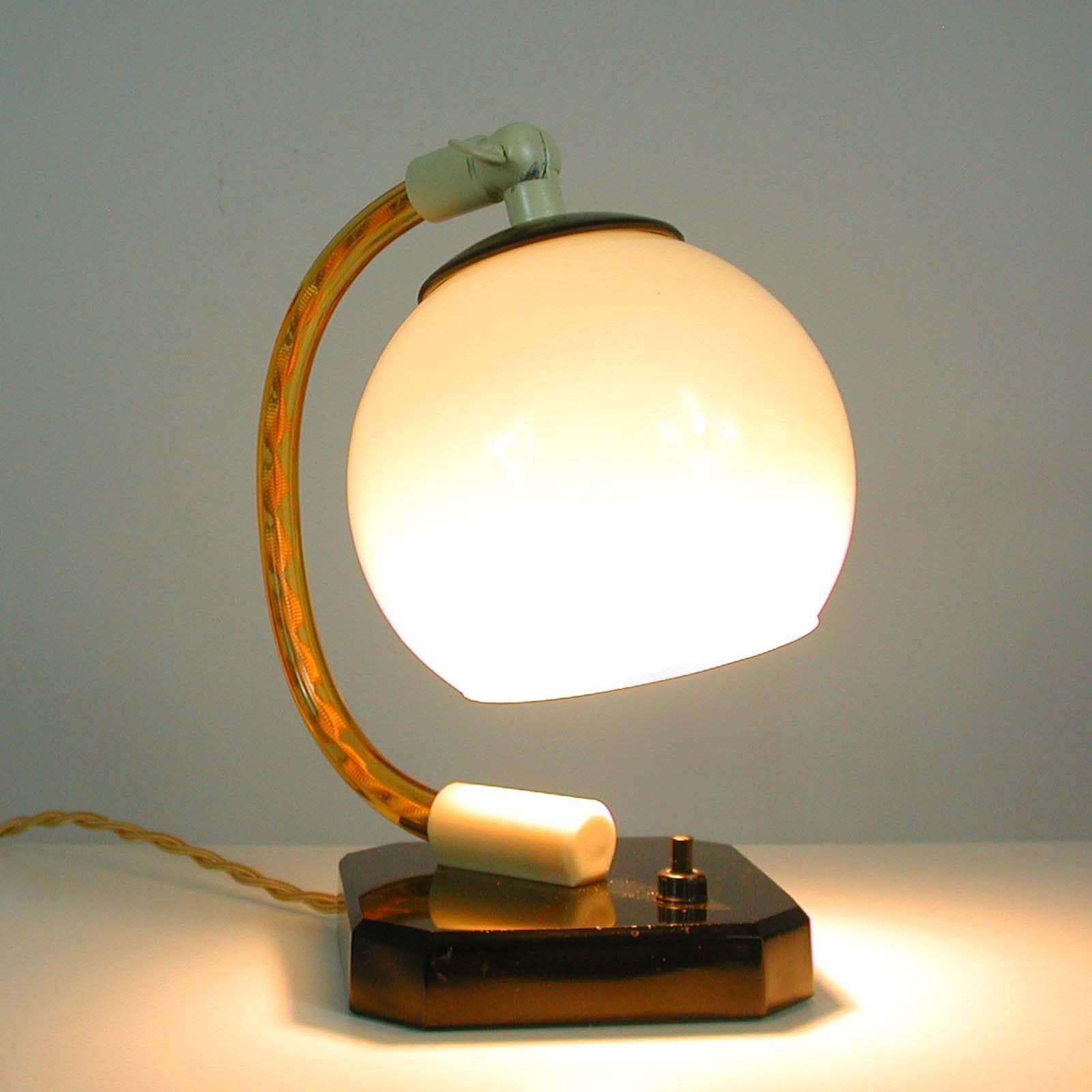 German Art Deco Glass, Bakelite and Opaline Table Lamp, 1930s 3