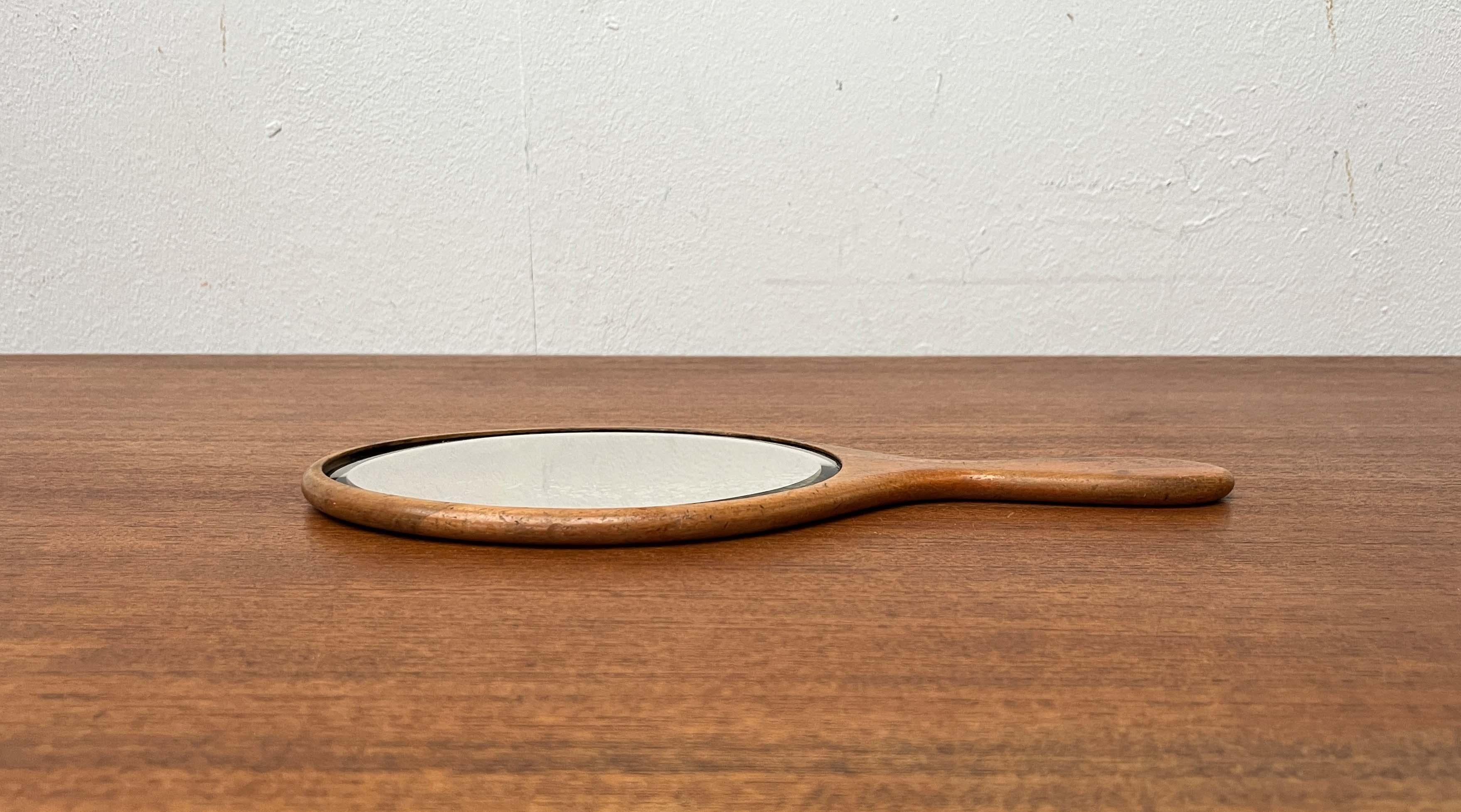 Allemand Miroir à main Art Deco allemand en Wood, années 1920 en vente