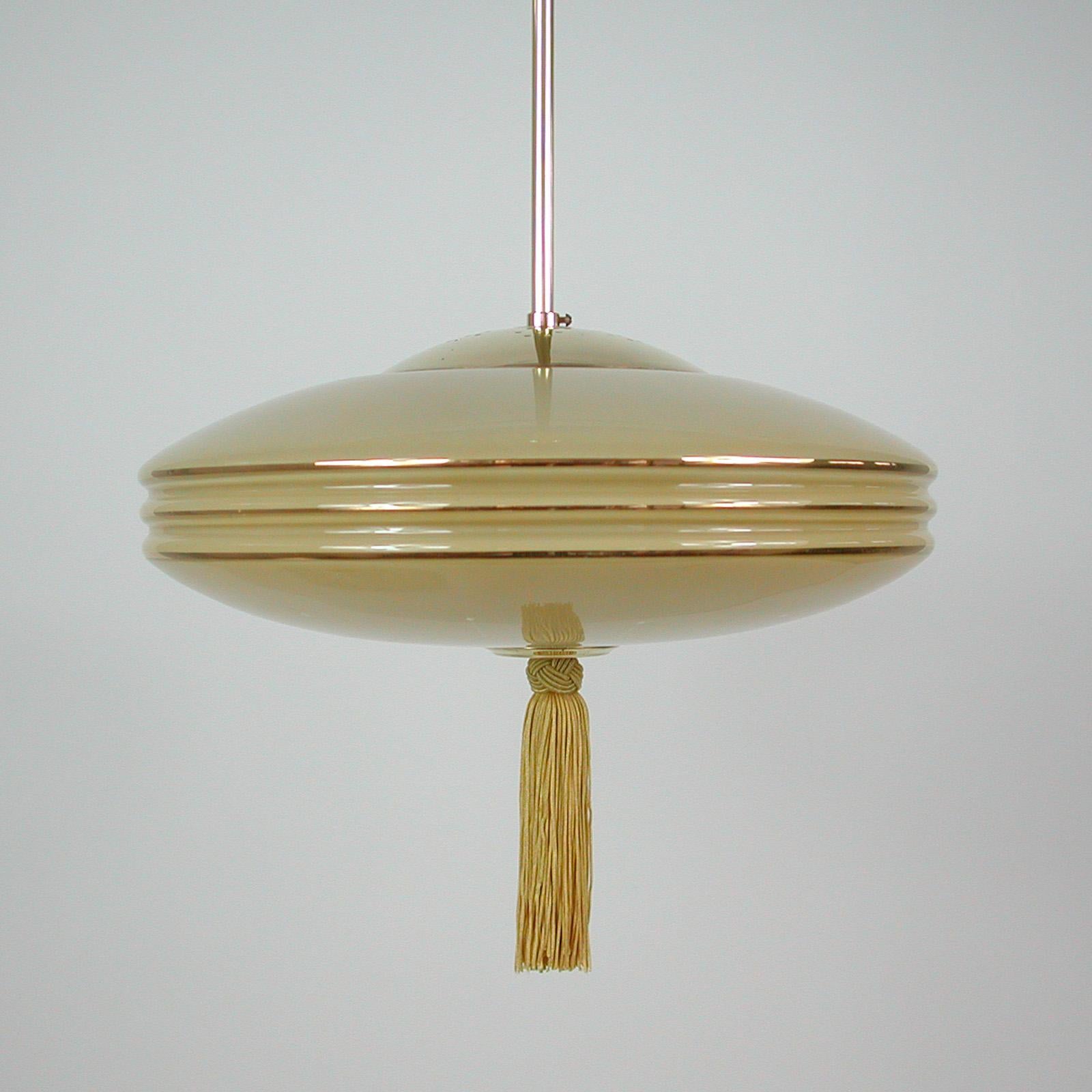 German Art Deco Ivory Glas Pendant, 1930s 1