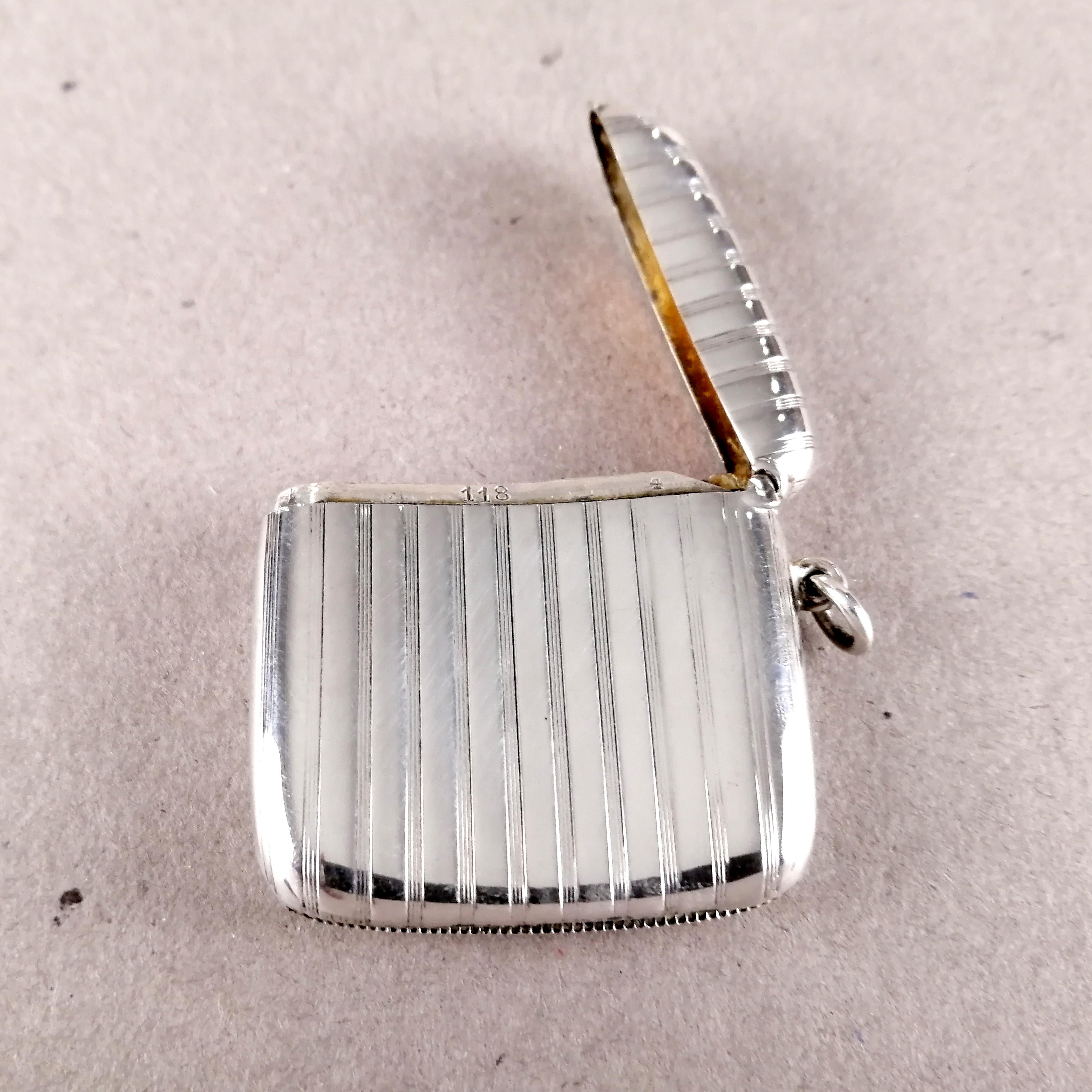 German Art Deco Louis Kuppenheim .900 Silver Set of Cigarette Box and Match Case In Good Condition In Mexico City, MX