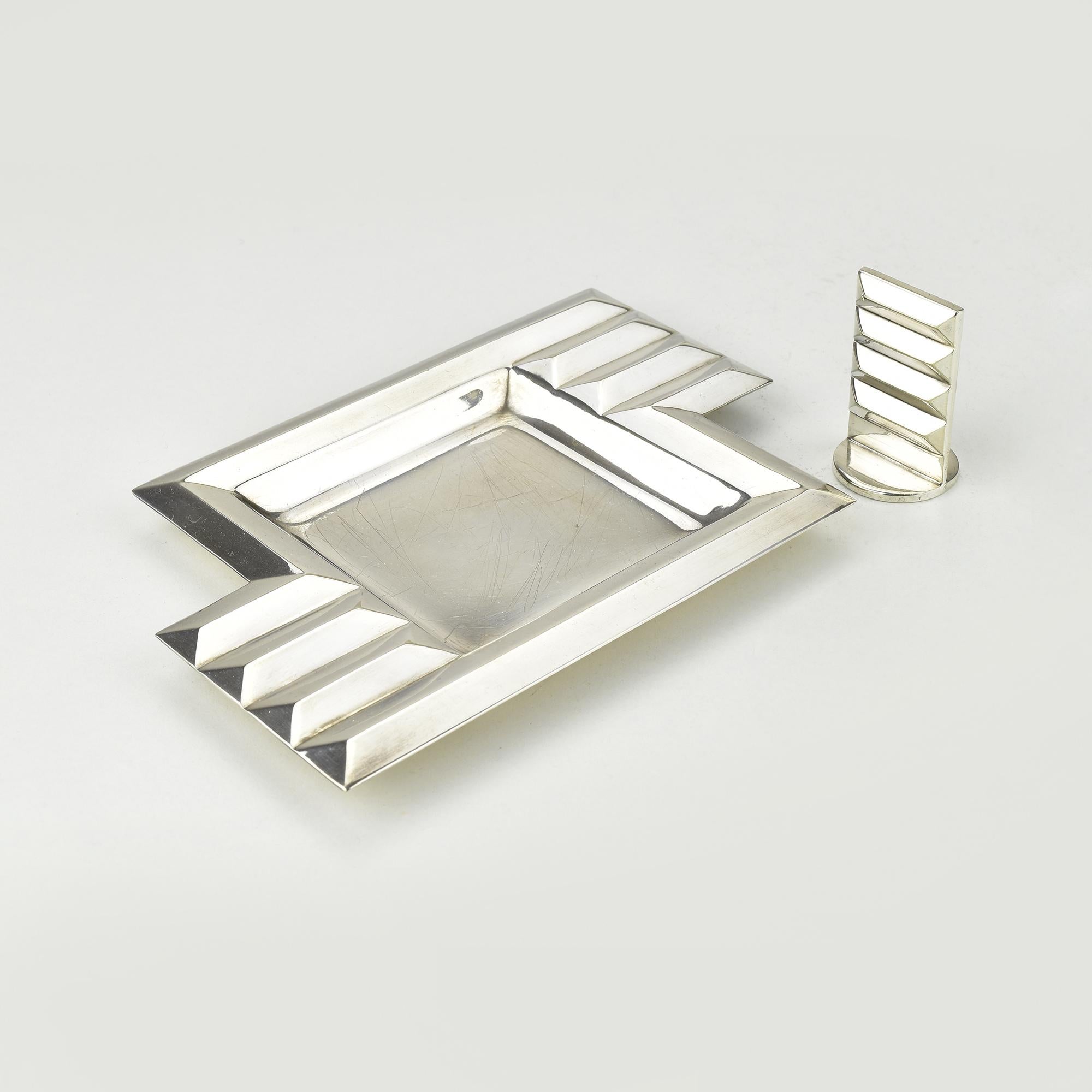 Early 20th Century German Art Deco Silverplated Ashtray with Ember Killer by Schwerte, Bauhaus Era For Sale