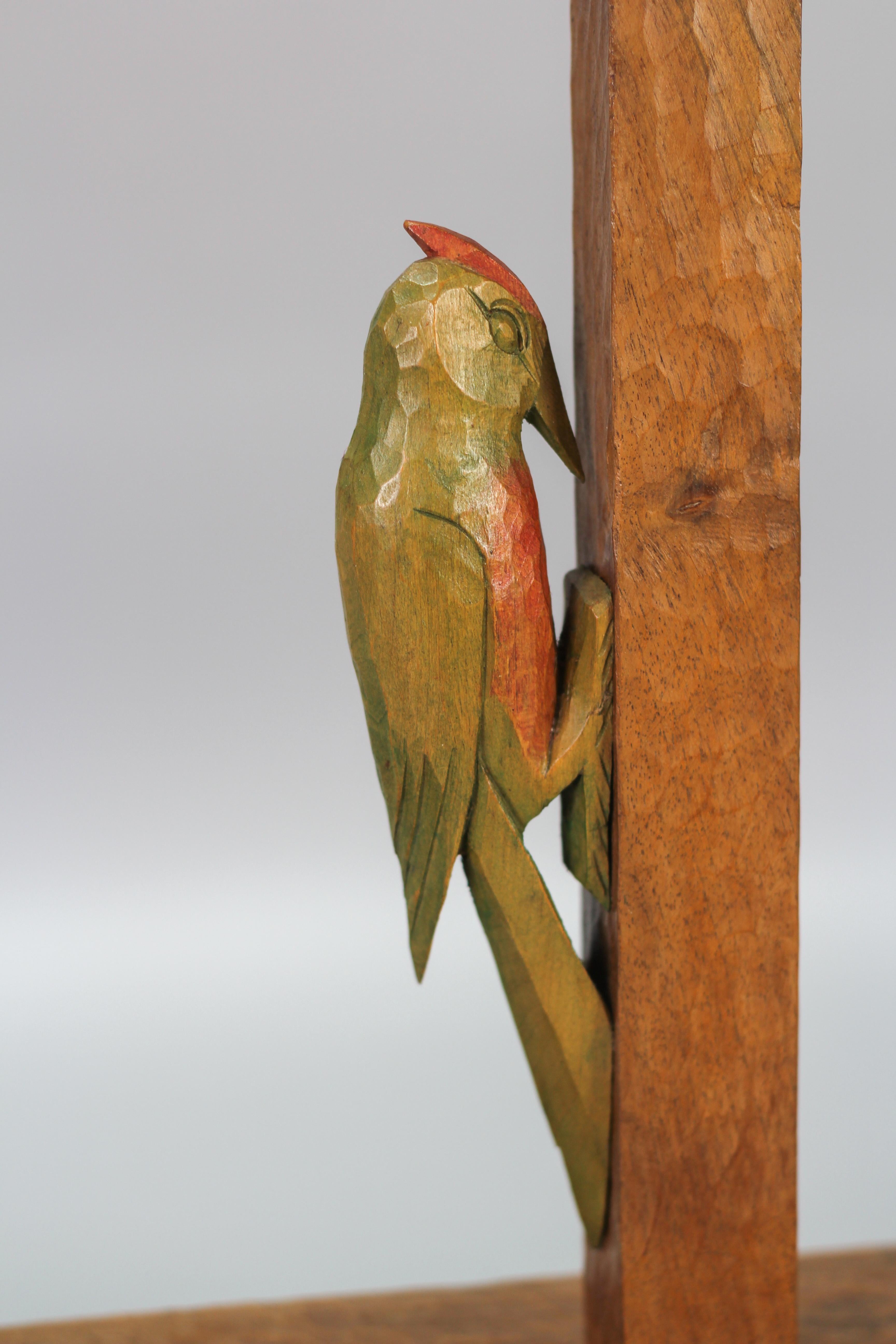 Mid-20th Century German Art Deco Wooden and Frosted Glass Table Lamp with a Woodpecker For Sale