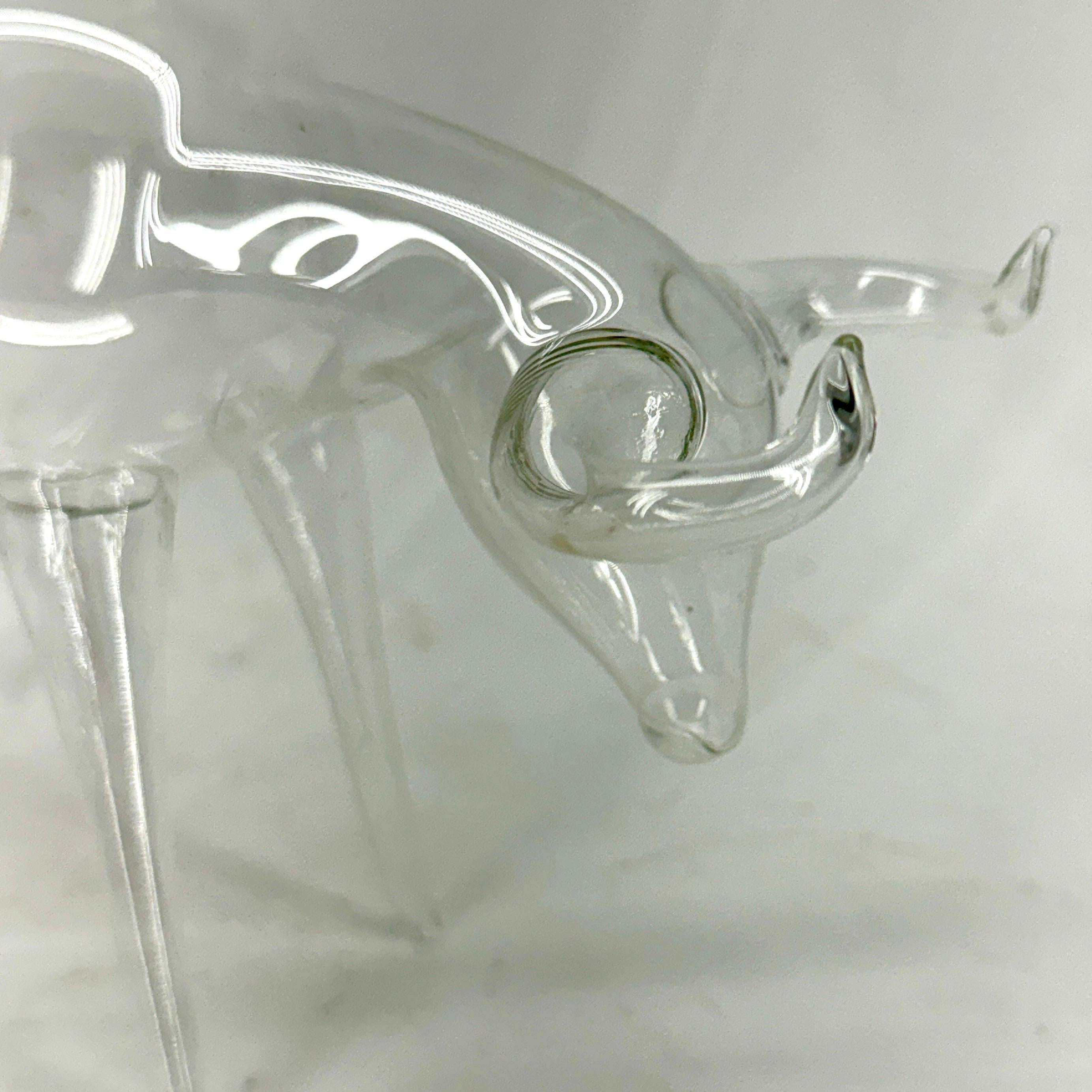Sculpture de carafe à whisky bull en verre d'art allemand  en vente 9