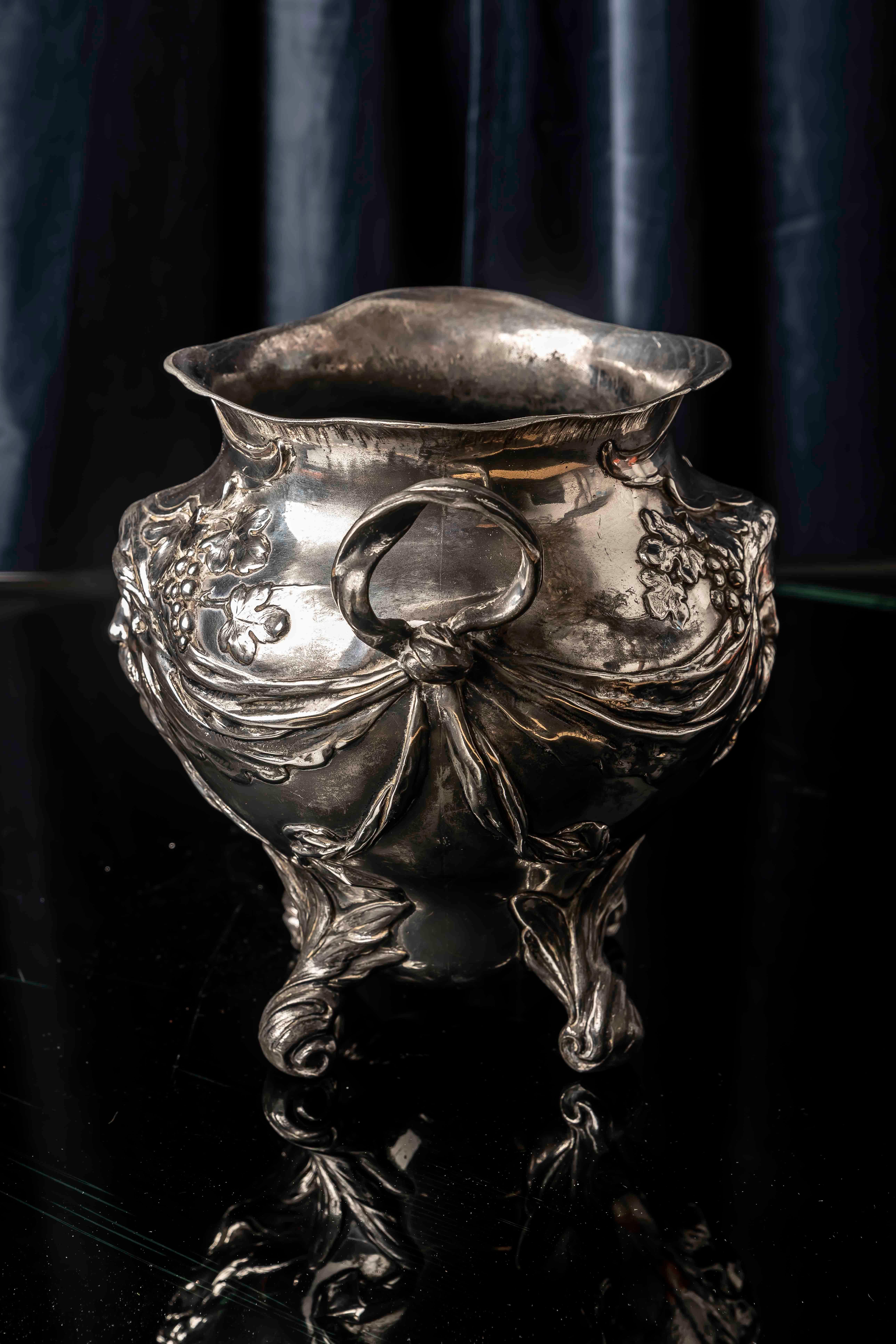 Deutscher Jugendstil Bacchus Sektkühler im Zustand „Gut“ im Angebot in BARCELONA, ES