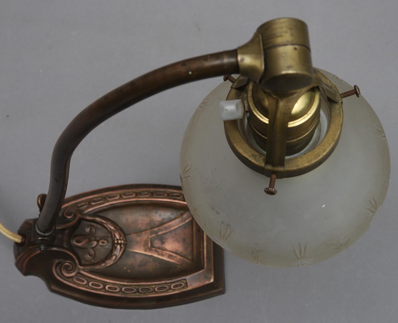 Early 20th Century German Art Nouveau Brass Table Lamp For Sale