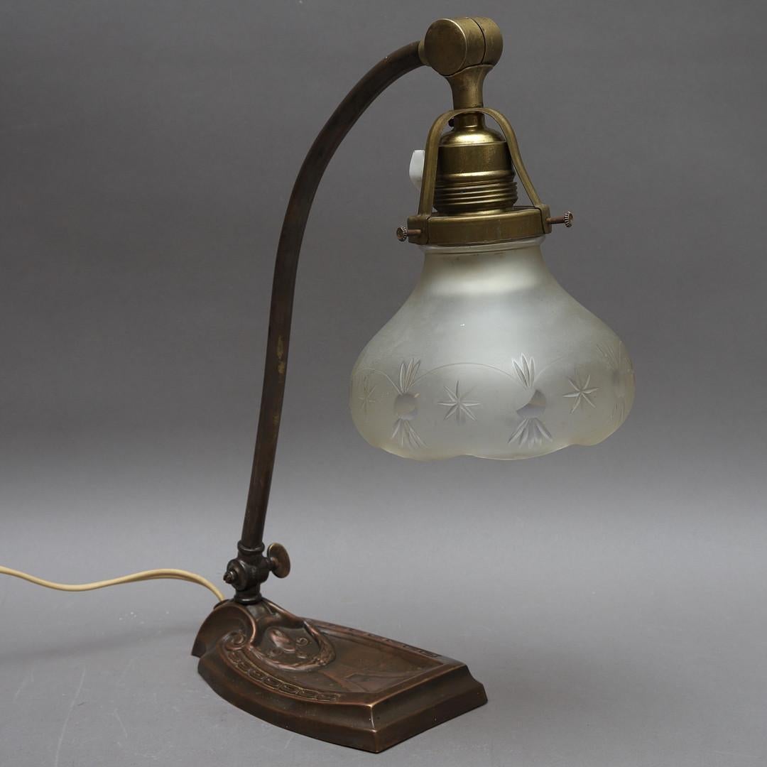 Début du 20ème siècle Lampe de bureau allemande en laiton Art nouveau en vente