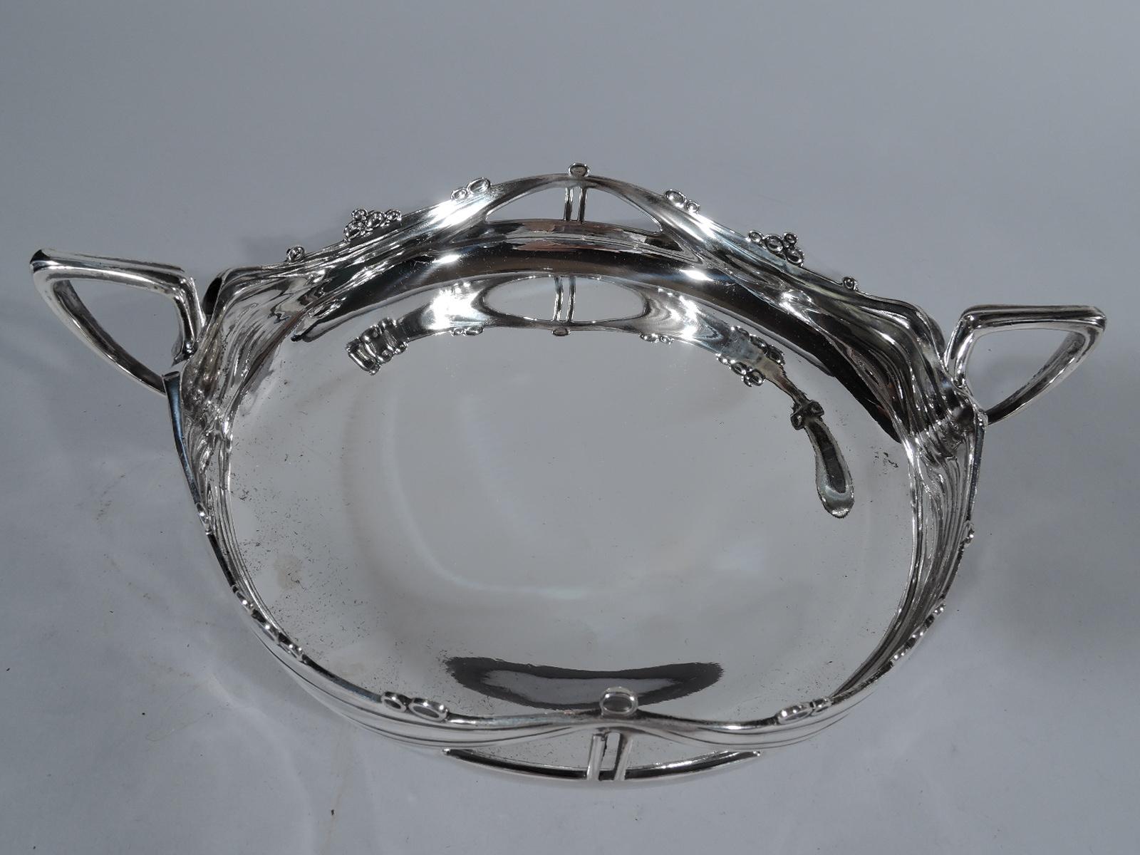 German Art Nouveau Jugendstil Sterling Silver Bowl In Excellent Condition In New York, NY