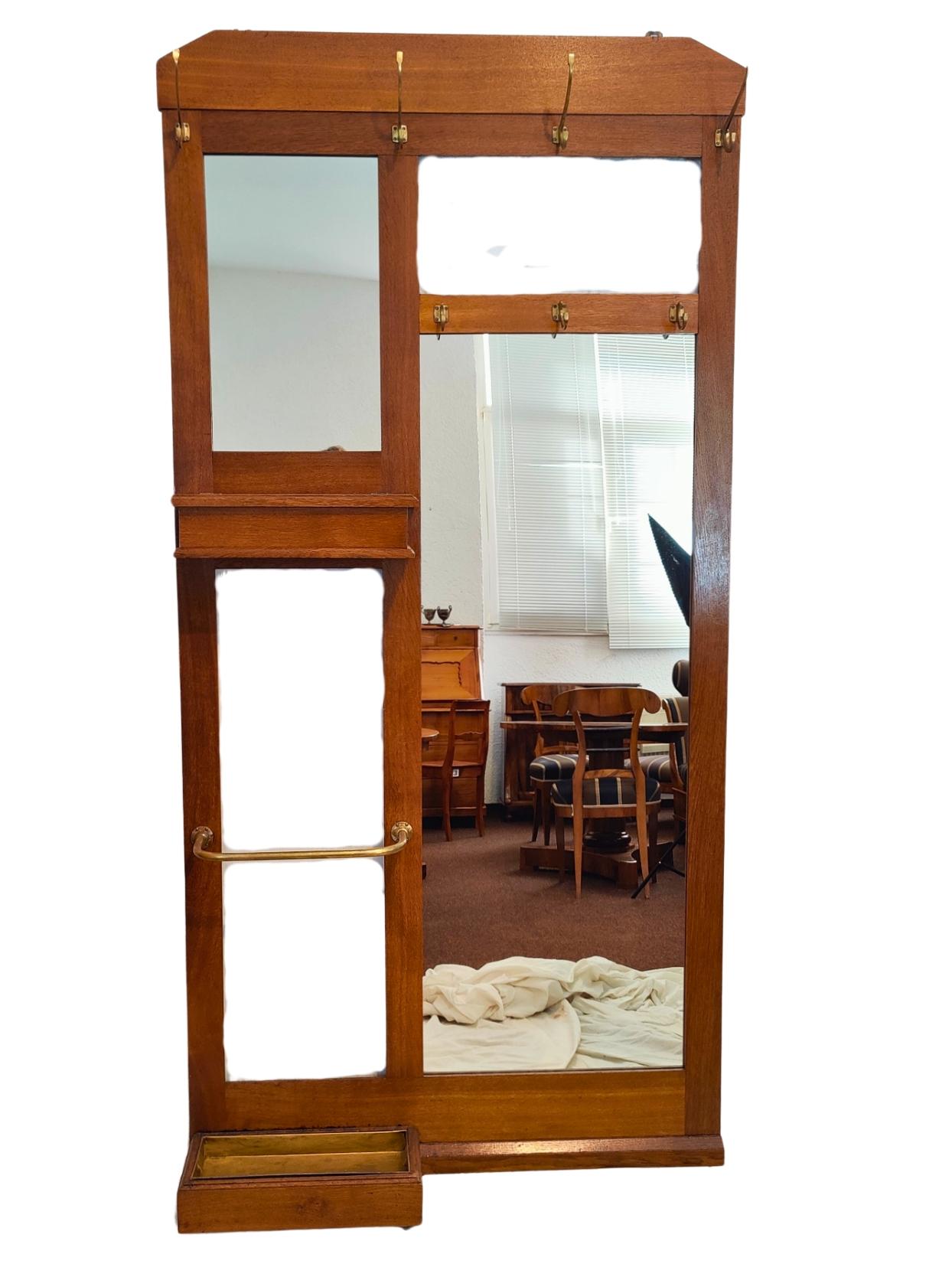 German Art Nouveau Oakwood Wall Coat Rack For Sale 2
