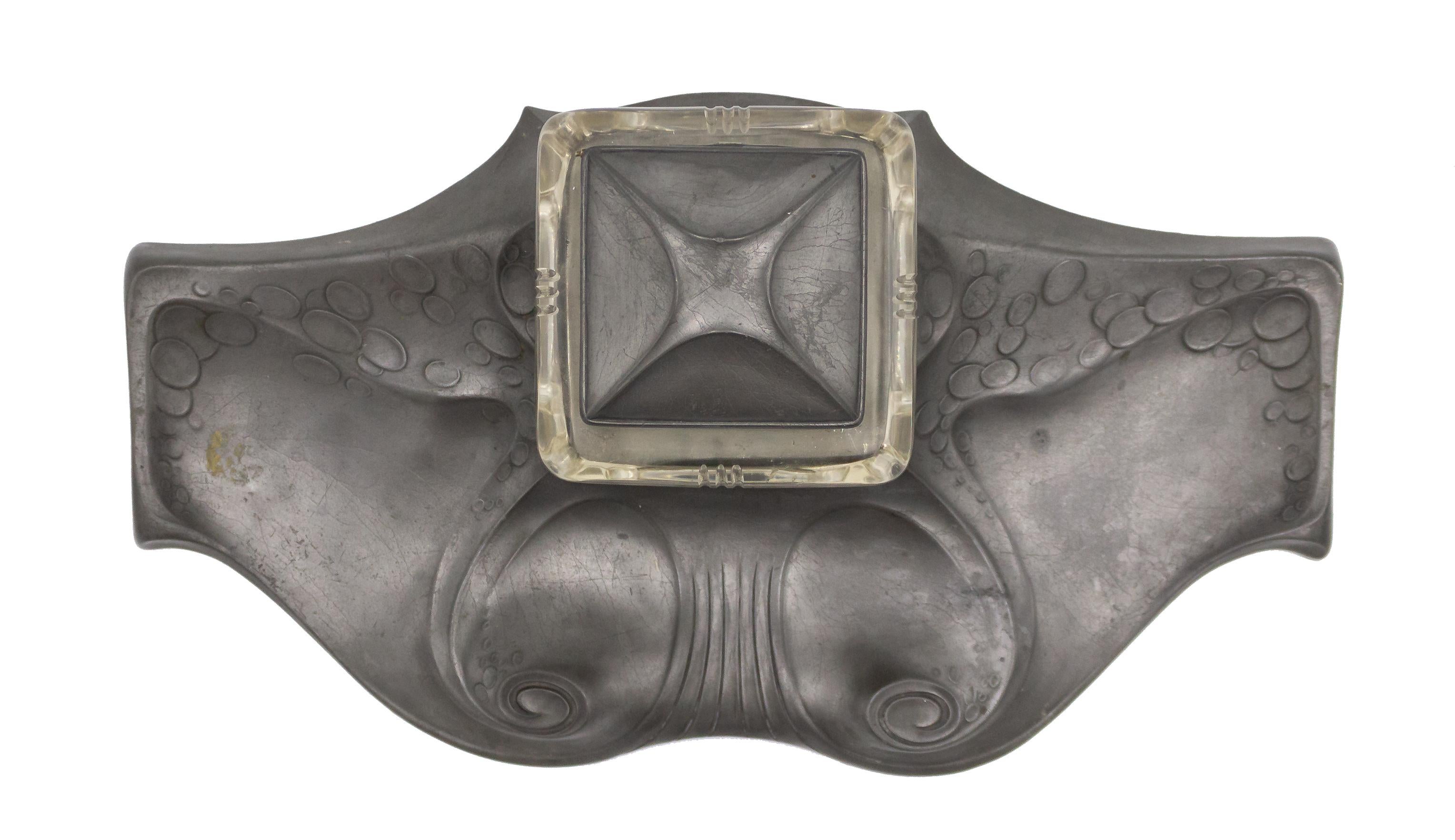 German Art Nouveau Pewter Inkwell For Sale 4