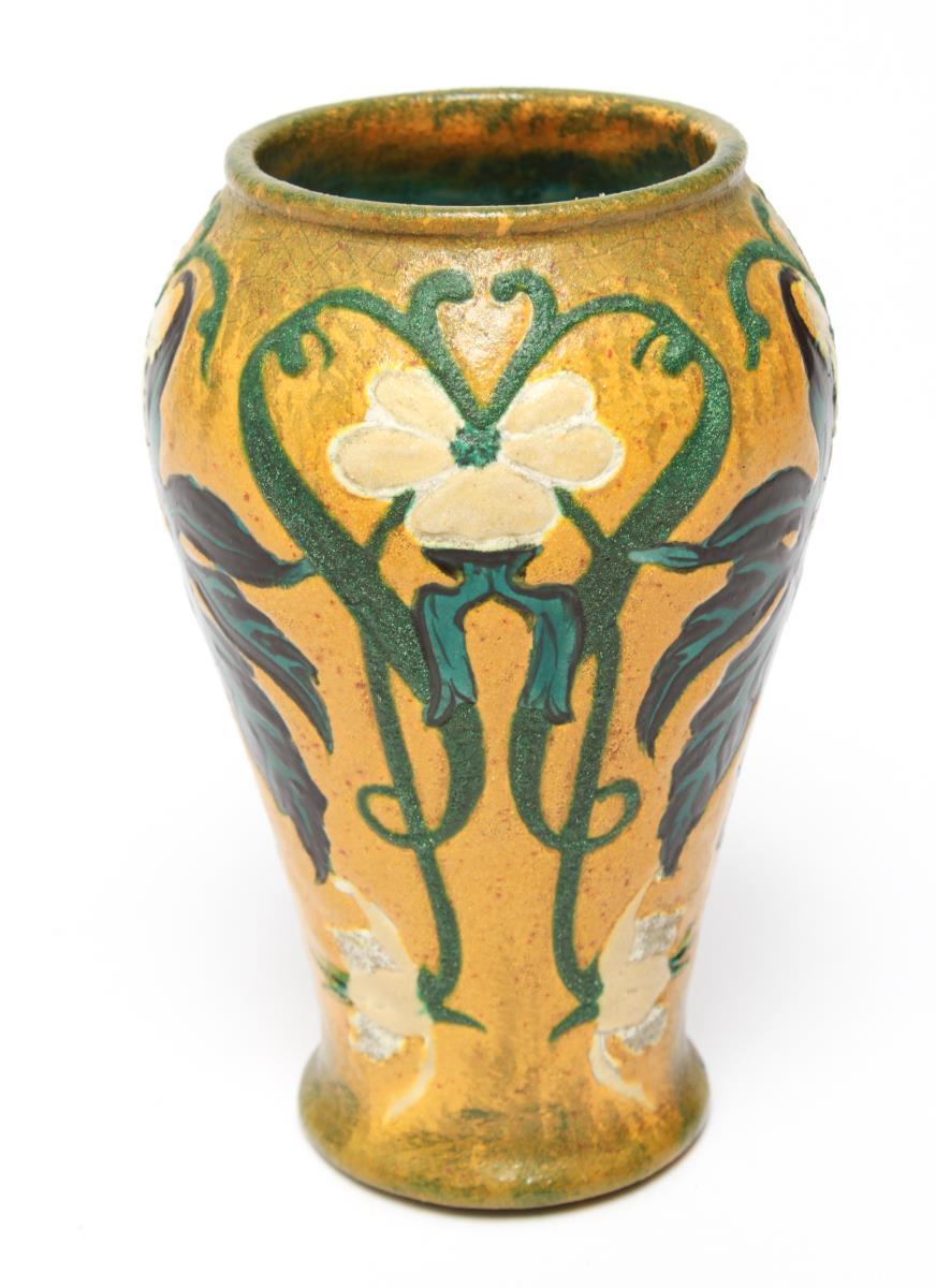 royal art pottery