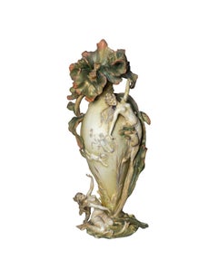 Vaso Art Nouveau tedesco di Karl Ens Volkstedt, fine XIX secolo