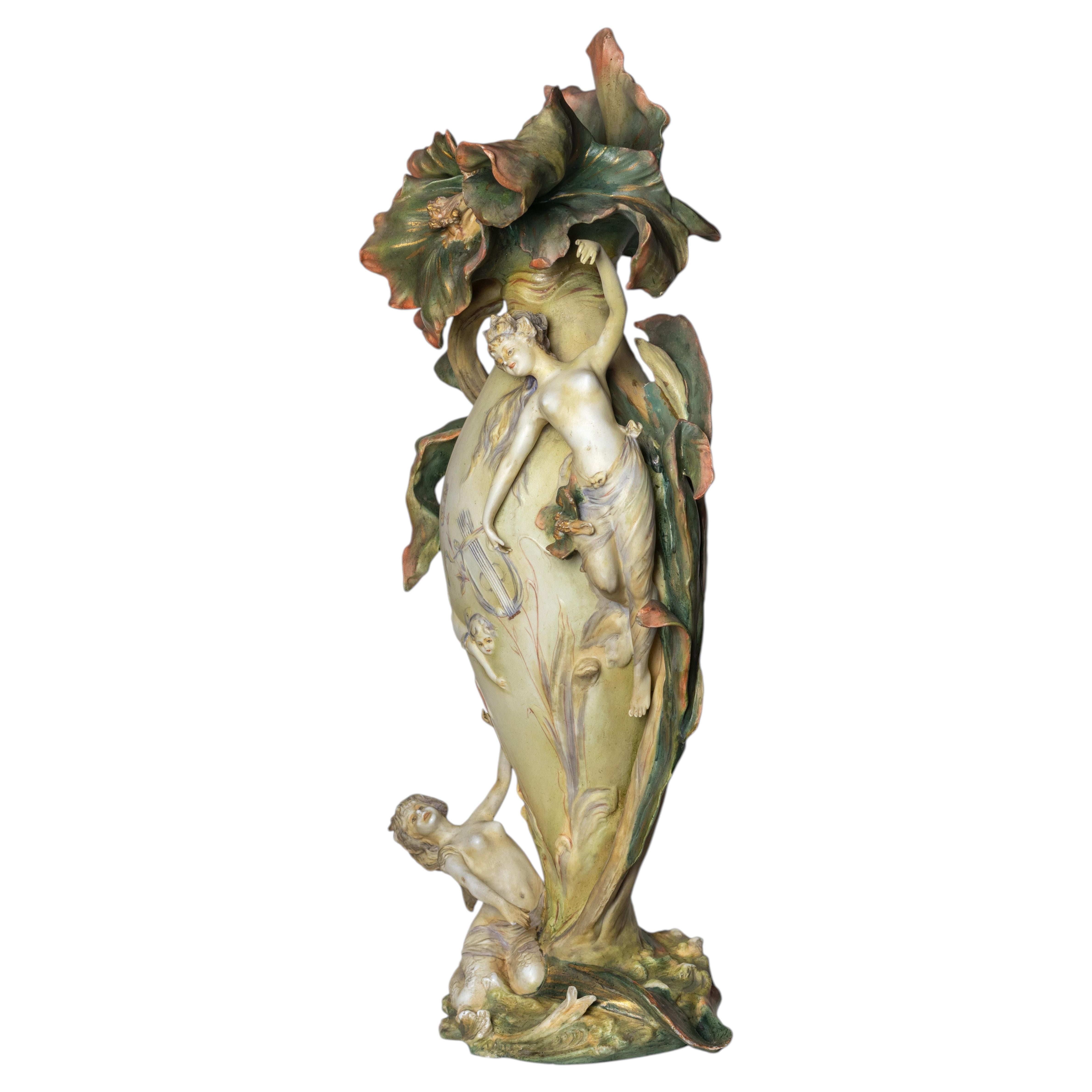 Vaso Art Nouveau tedesco di Karl Ens Volkstedt, fine XIX secolo