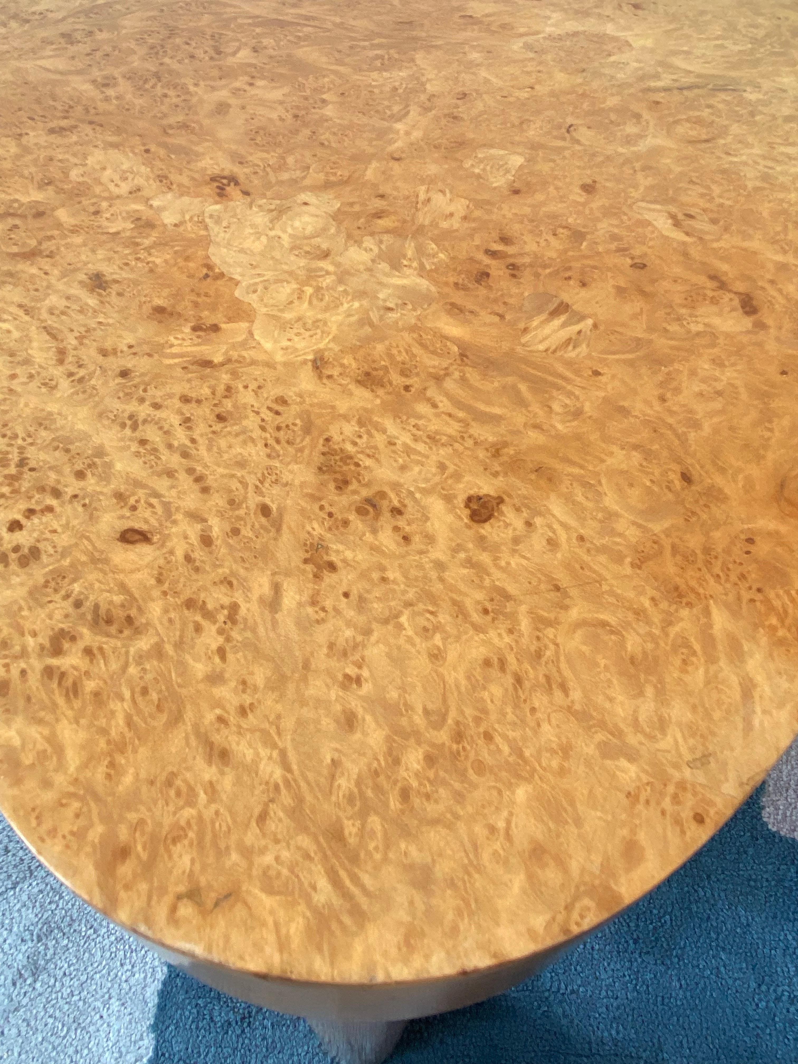 Table basse moderniste allemande Art Déco en bois de chêne et placage de bois par Bruno Paul 1920 en vente 8