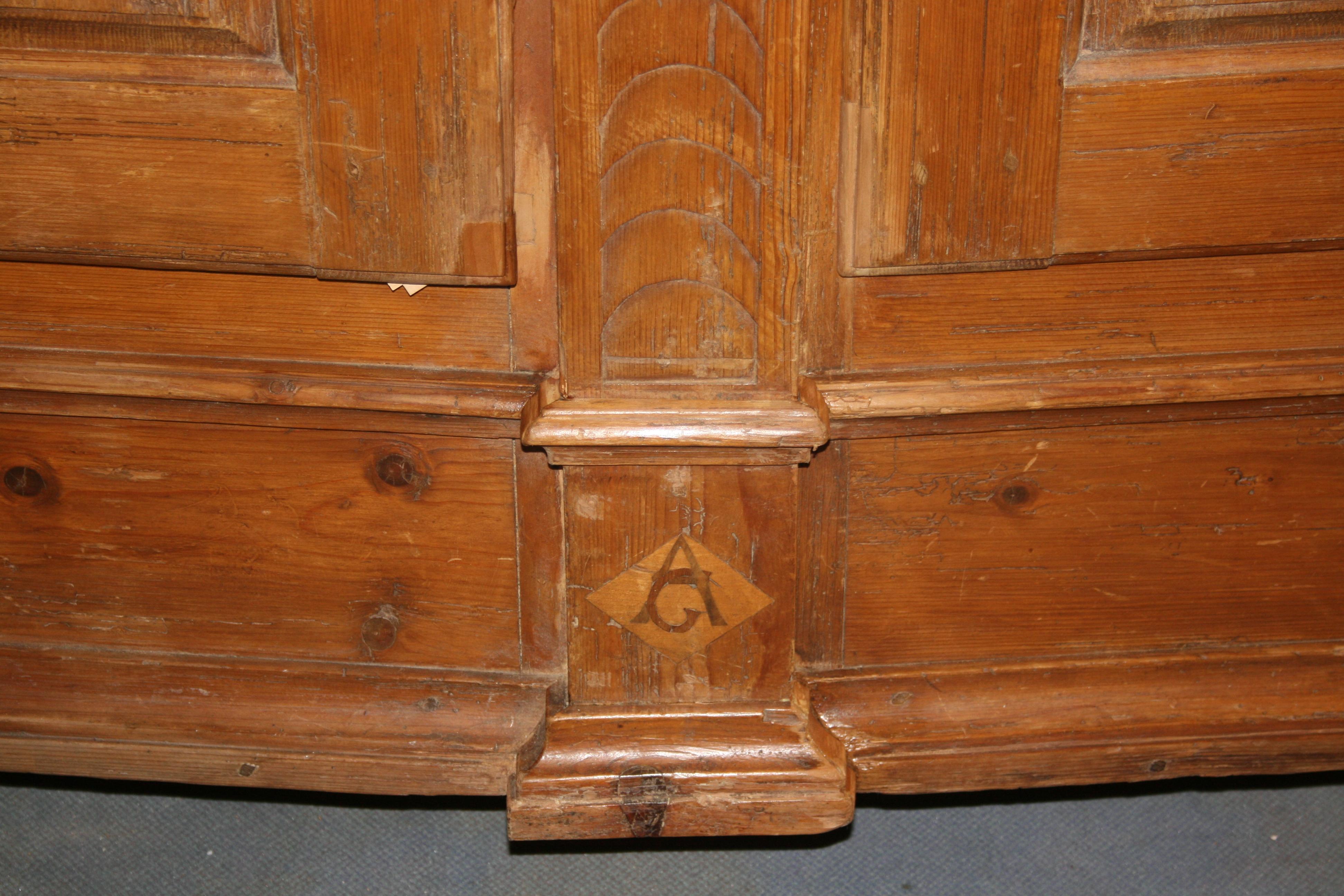 German Baroque Bodensee Armoire, Pine, 18th Century (Holz)