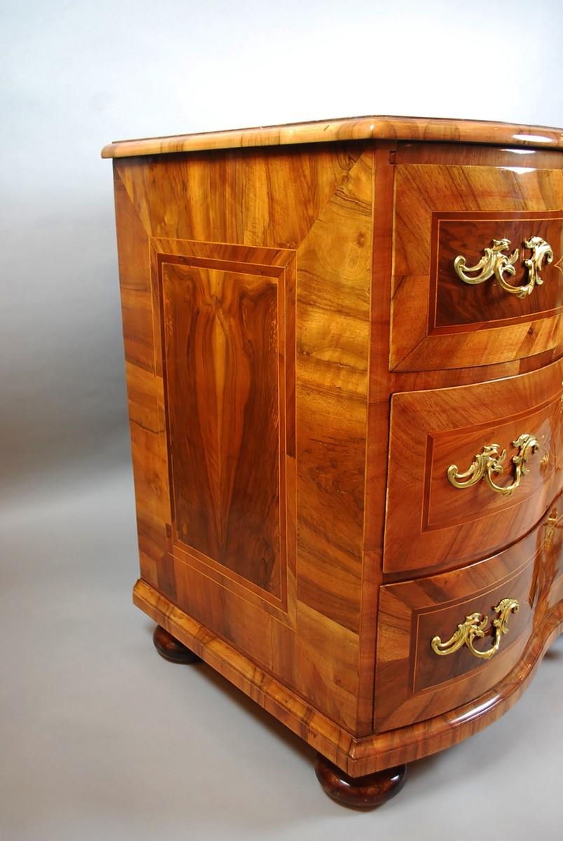 German Baroque Chest of Drawers For Sale 1