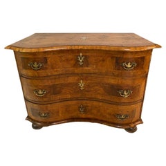 Meuble de rangement/commode baroque allemand marqueté de bois fruitier, Gulc Nachi