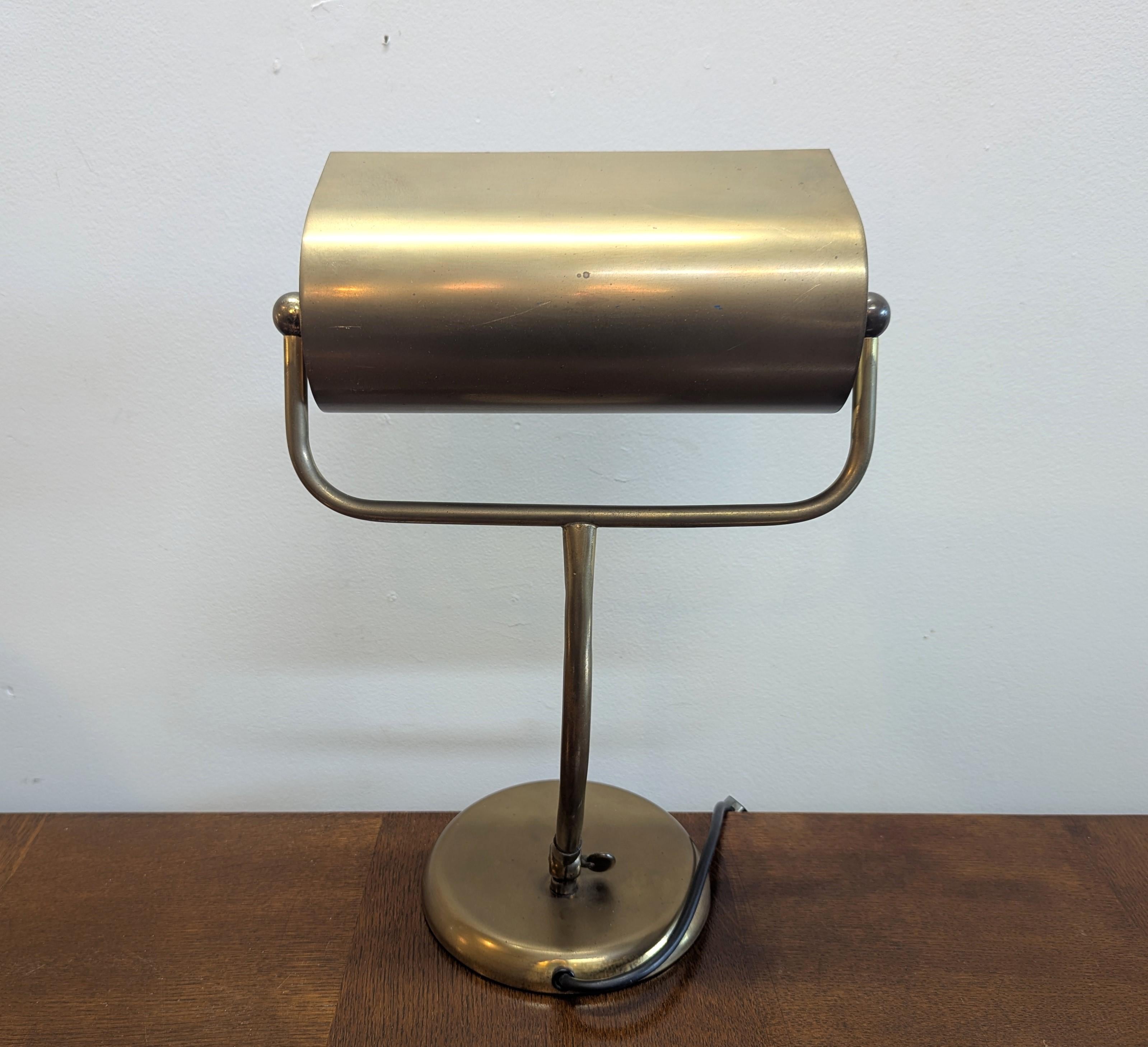 German Bauhaus Adjustable Bankers Lamp attributed Midgard For Sale 2