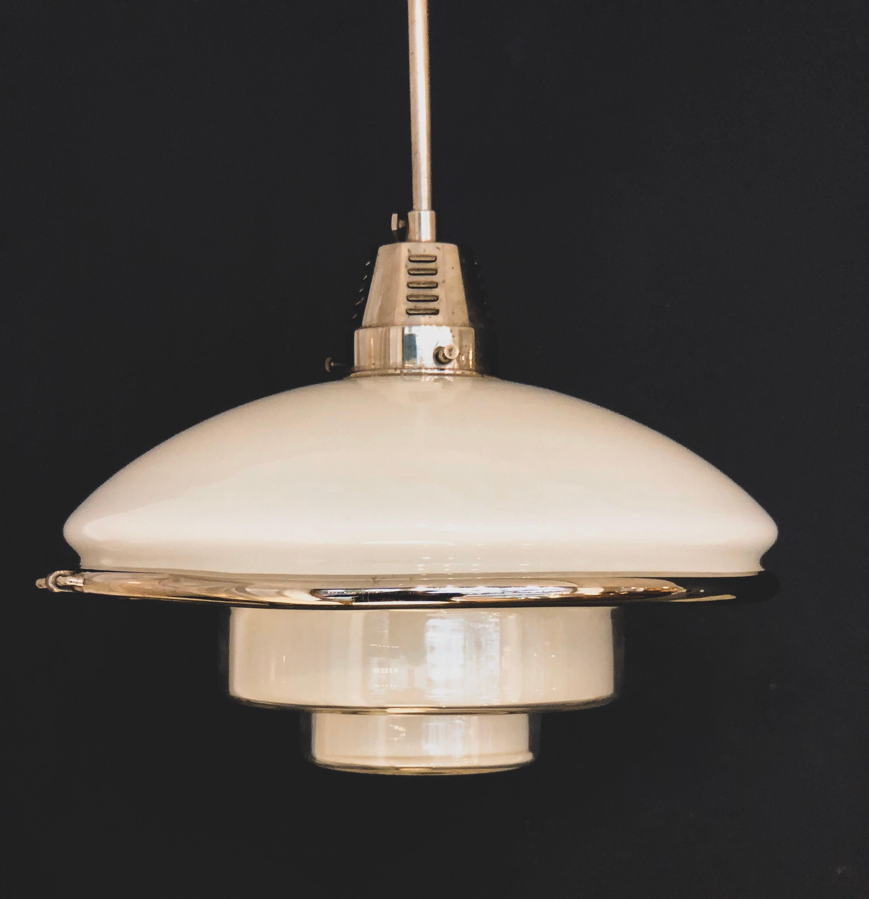 Mid-20th Century German Bauhaus Design Sistrah Pendant Lamp by Otto Müller, 1931 For Sale