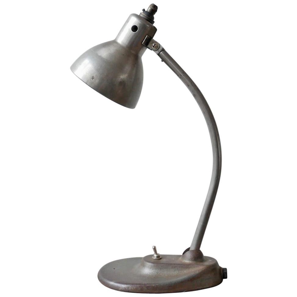 Deutsche Bauhaus Kandem Tischlampe Anfang 20. Jahrhundert im Angebot